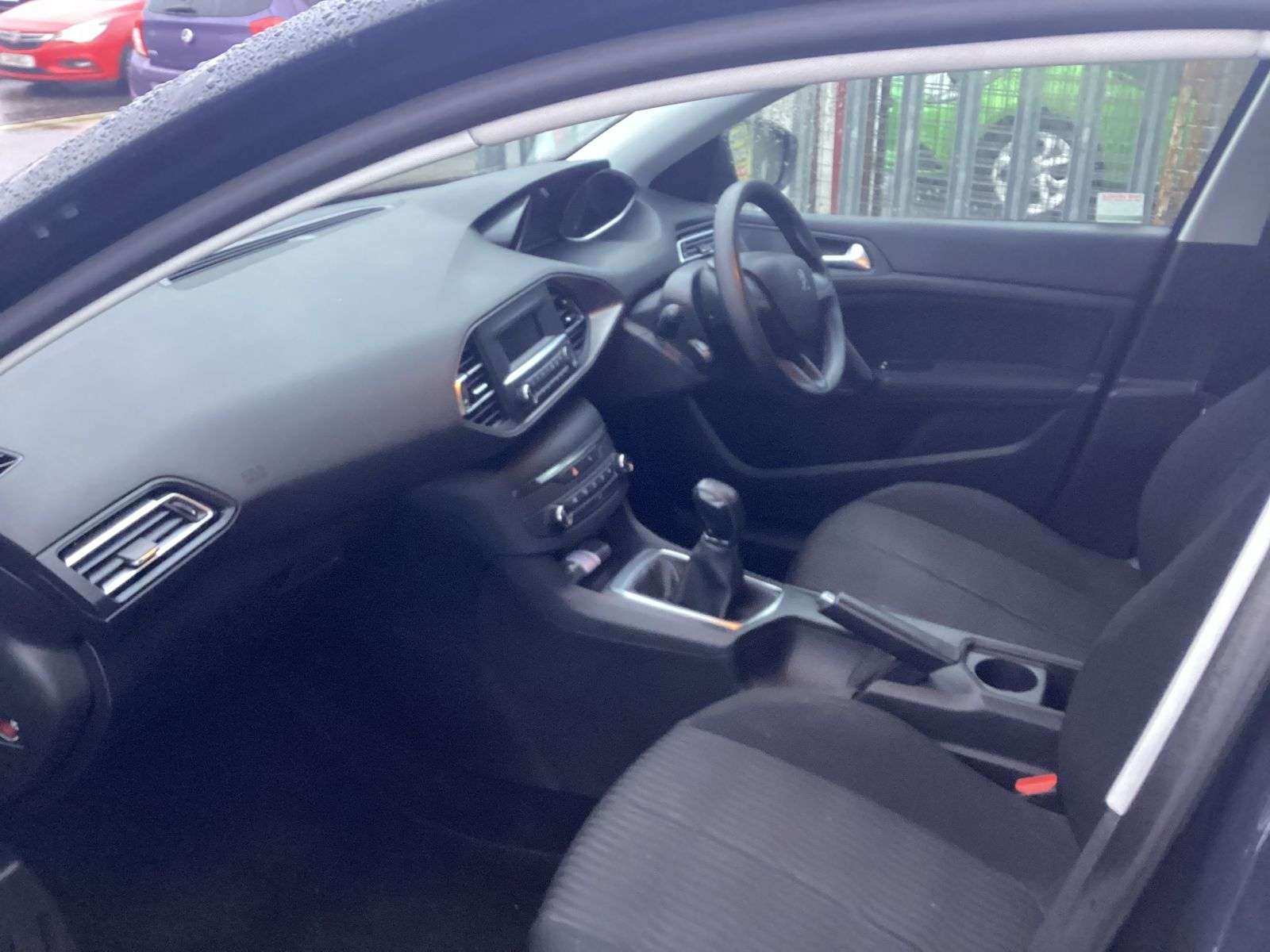 2017 PEUGEOT 308 2017 PEUGEOT 308