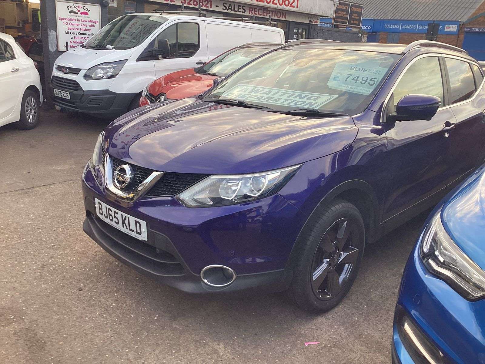 A 2015 NISSAN QASHQAI 1.5L N-Tec+ dCi SUV 5dr Diesel Manual Euro 6 (108 bhp) A 2015 NISSAN QASHQAI 1.5L N-Tec+ dCi SUV 5dr Diesel Manual Euro 6 (108 bhp)