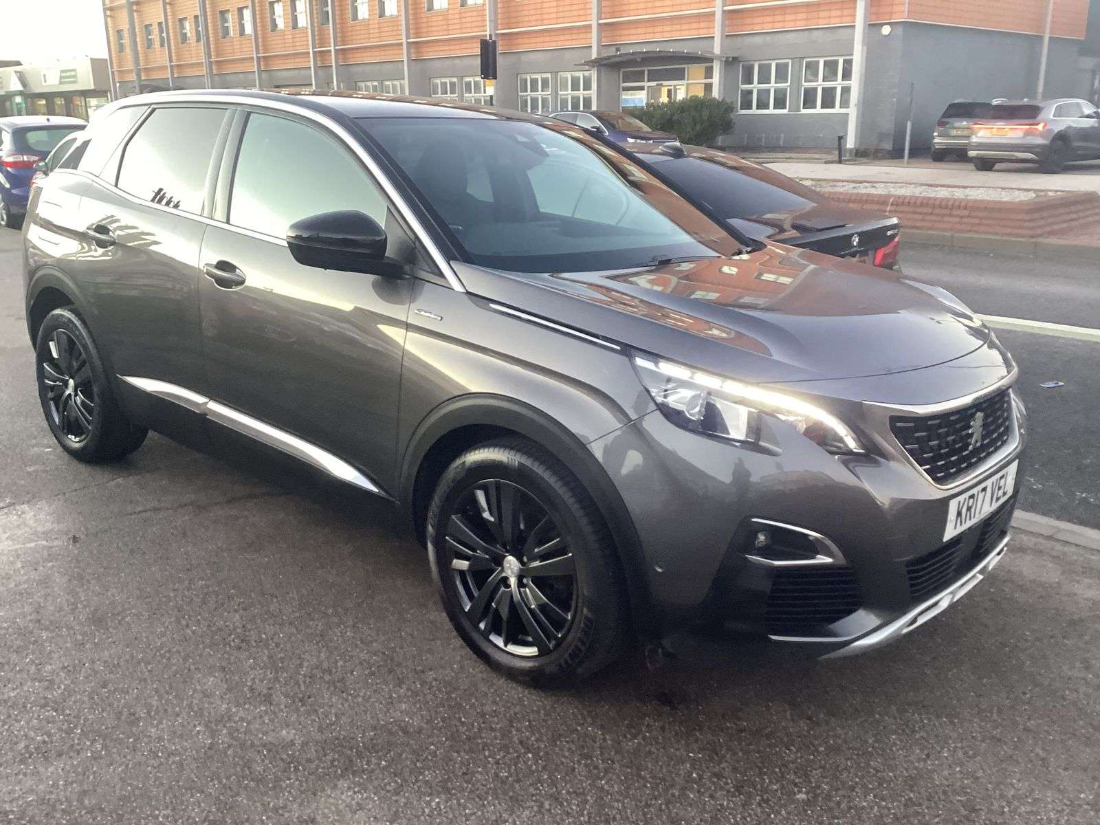 2017 PEUGEOT 3008 2017 PEUGEOT 3008
