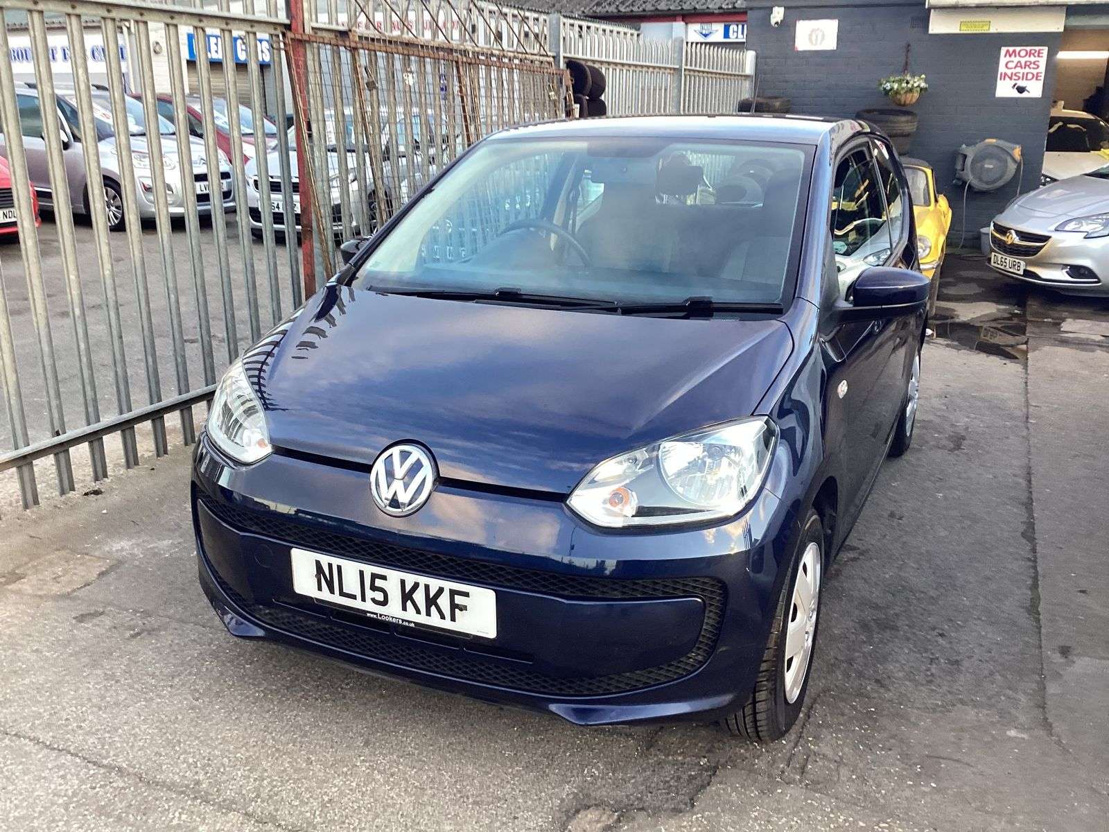2015 VOLKSWAGEN UP! 2015 VOLKSWAGEN UP!