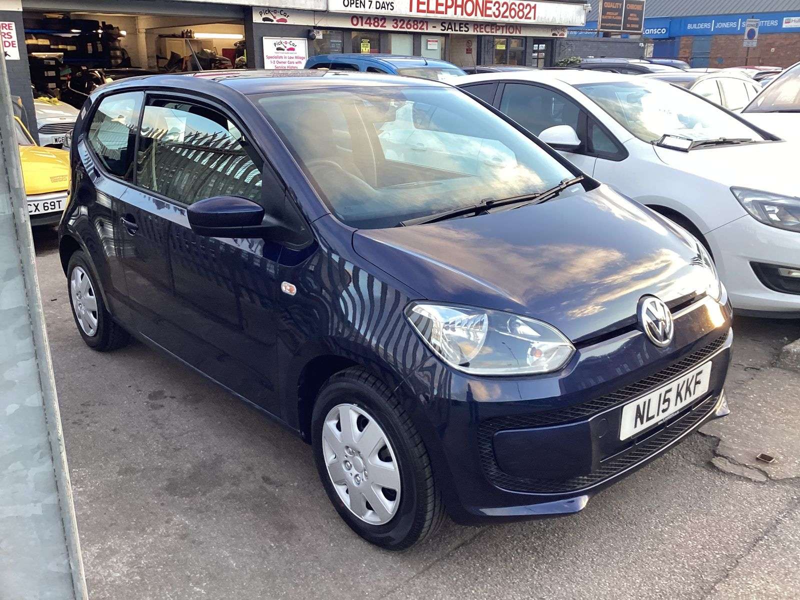 2015 VOLKSWAGEN UP! 2015 VOLKSWAGEN UP!