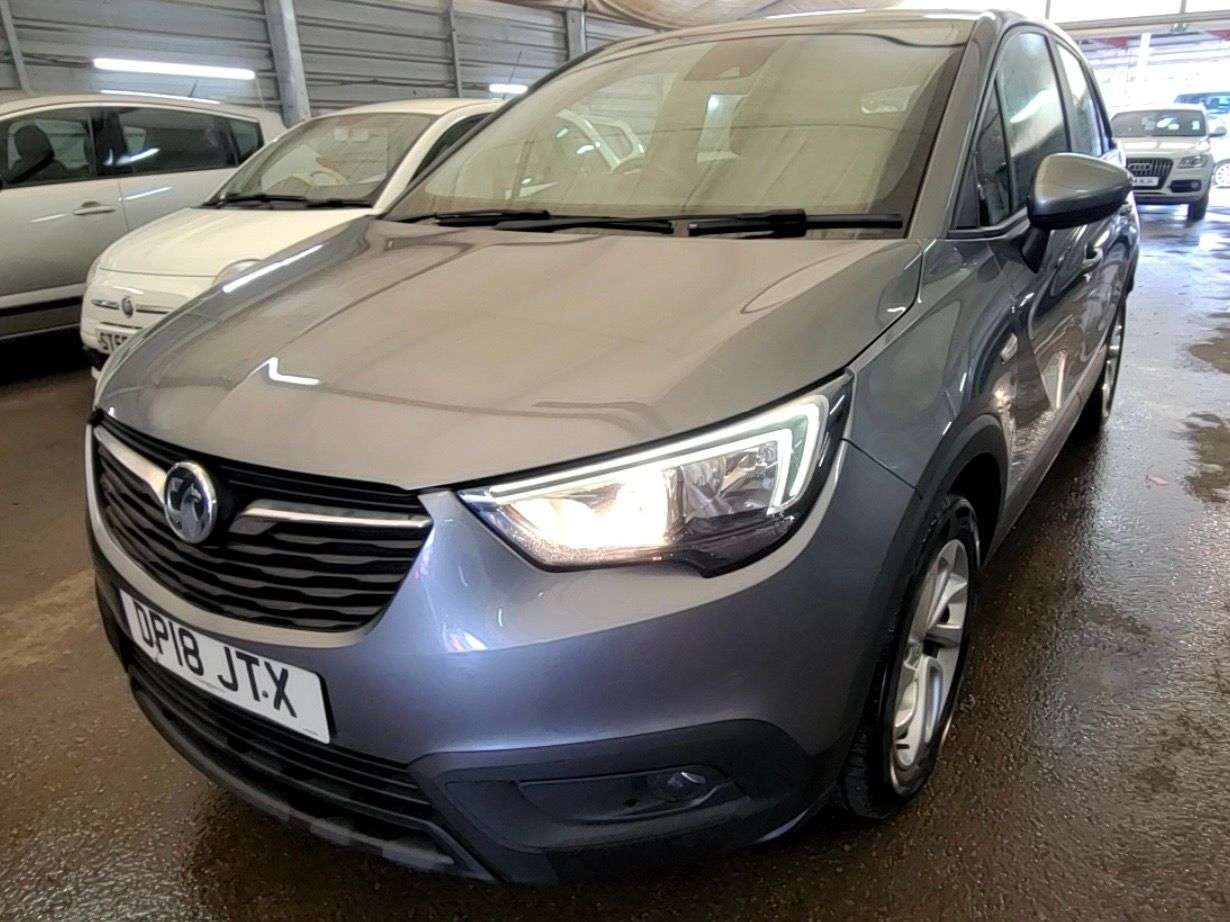 A 2018 VAUXHALL CROSSLAND X 1.2 SE SUV 5dr Petrol Manual Euro 6 (81 ps) A 2018 VAUXHALL CROSSLAND X 1.2 SE SUV 5dr Petrol Manual Euro 6 (81 ps)