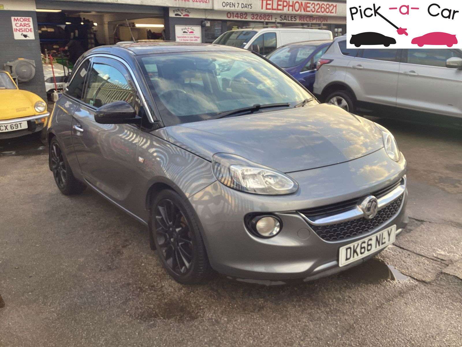 A 2016 VAUXHALL ADAM 1.4i GLAM Hatchback 3dr Petrol Manual Euro 6 (87 ps) A 2016 VAUXHALL ADAM 1.4i GLAM Hatchback 3dr Petrol Manual Euro 6 (87 ps)