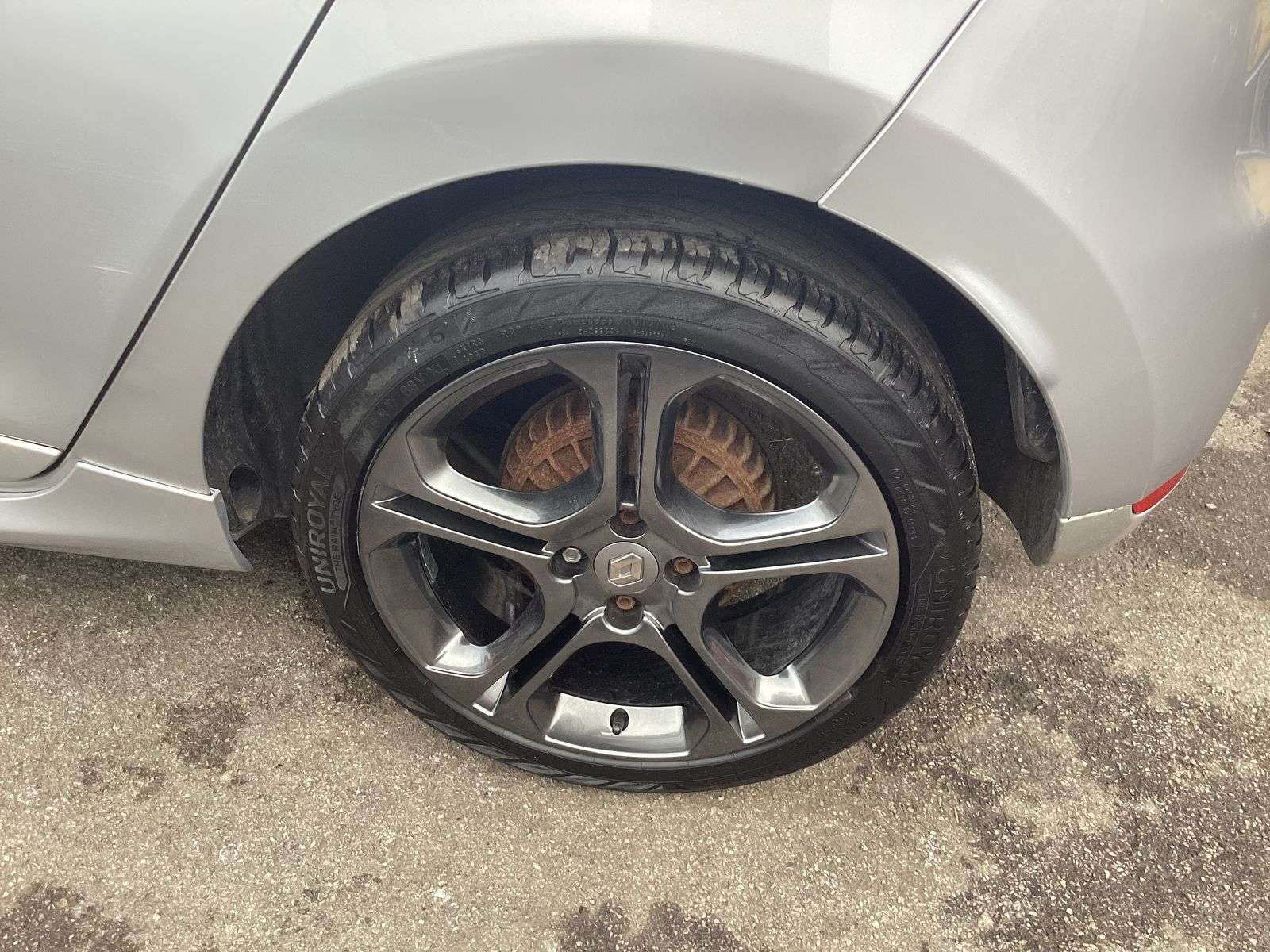 2018 RENAULT CLIO 2018 RENAULT CLIO