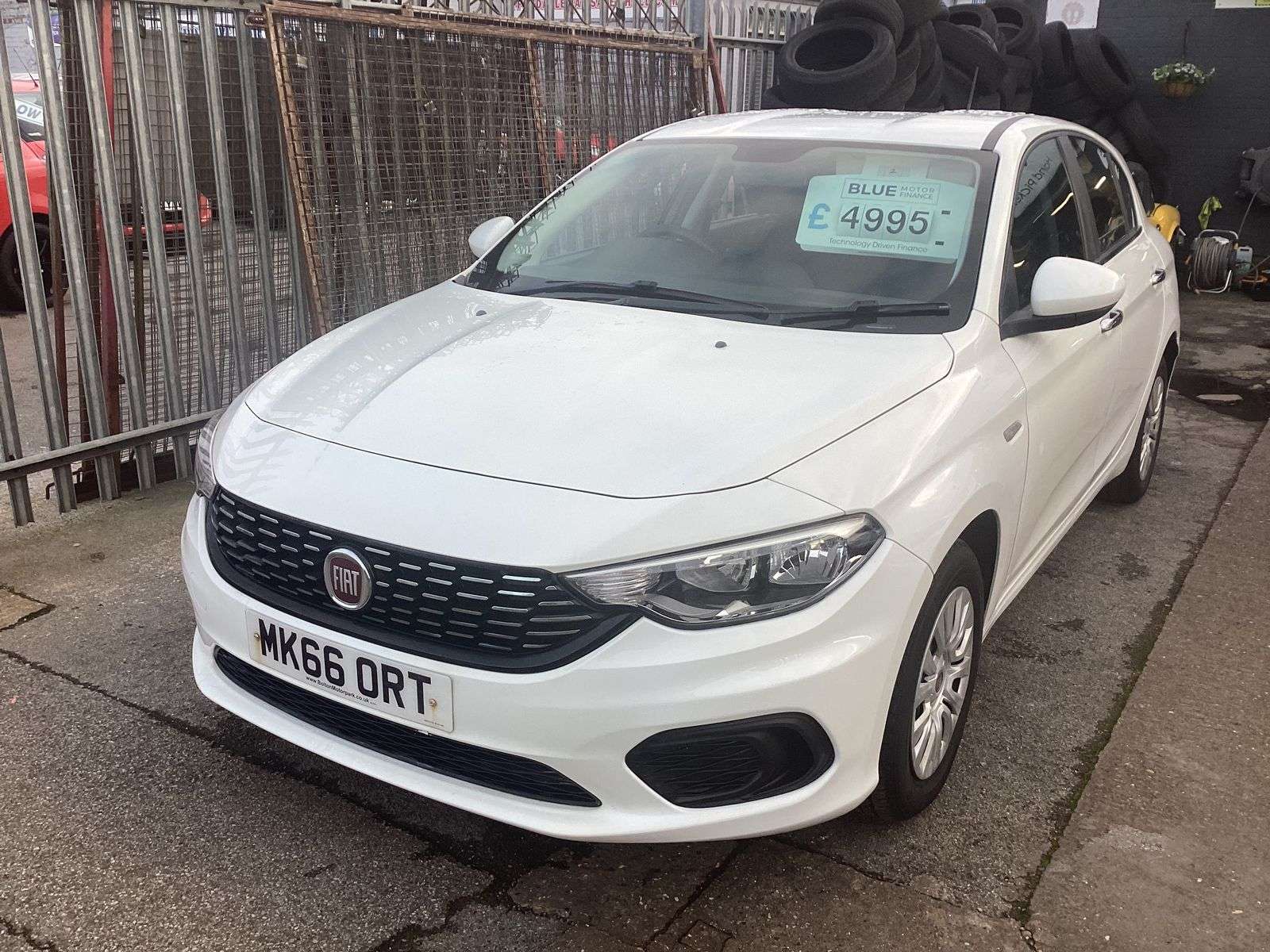 2016 FIAT TIPO 2016 FIAT TIPO