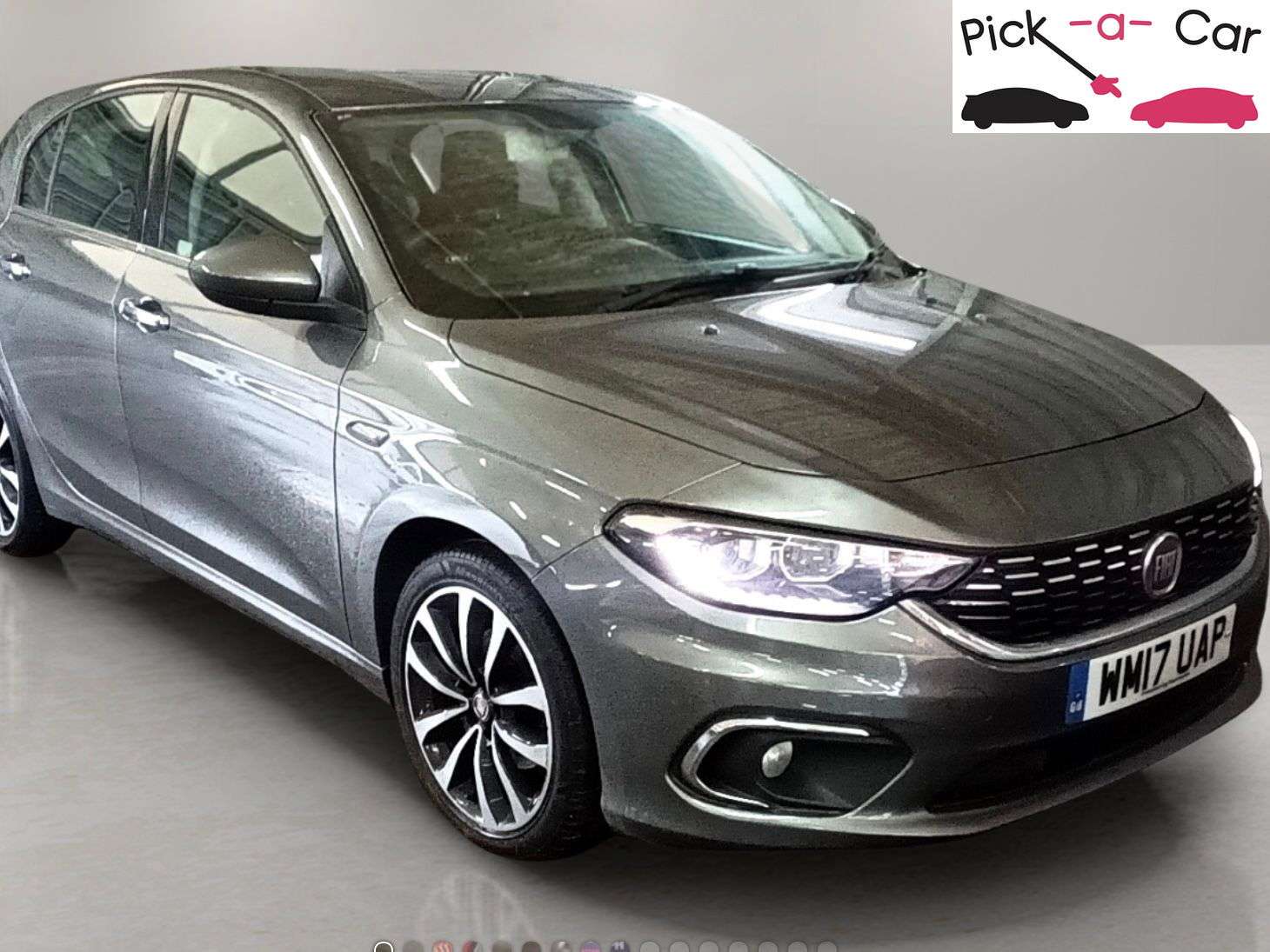 A 2017 FIAT TIPO 1.3 MultiJetII Lounge Hatchback 5dr Diesel Manual Euro 6 (s/s) (95 ps) A 2017 FIAT TIPO 1.3 MultiJetII Lounge Hatchback 5dr Diesel Manual Euro 6 (s/s) (95 ps)