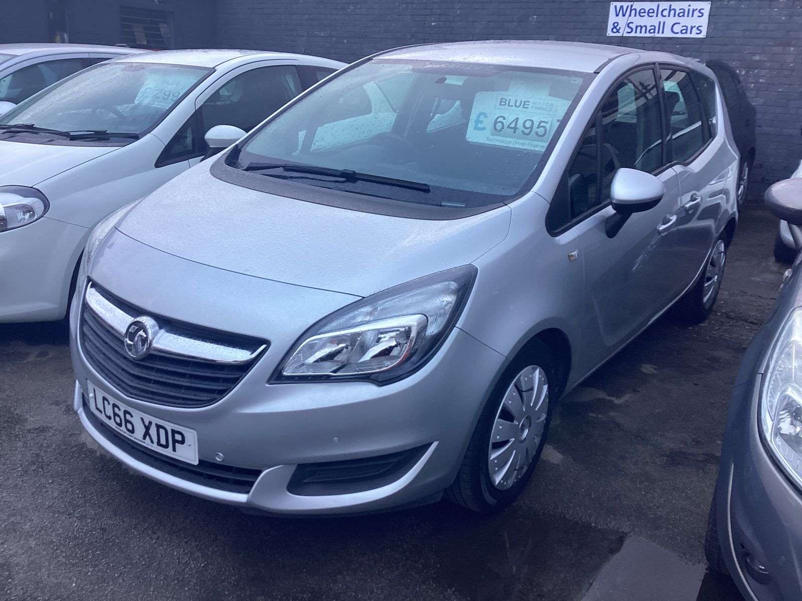 A 2016 VAUXHALL MERIVA 1.4L Club T Auto MPV 5dr Petrol Automatic Euro 6 (118 bhp) A 2016 VAUXHALL MERIVA 1.4L Club T Auto MPV 5dr Petrol Automatic Euro 6 (118 bhp)