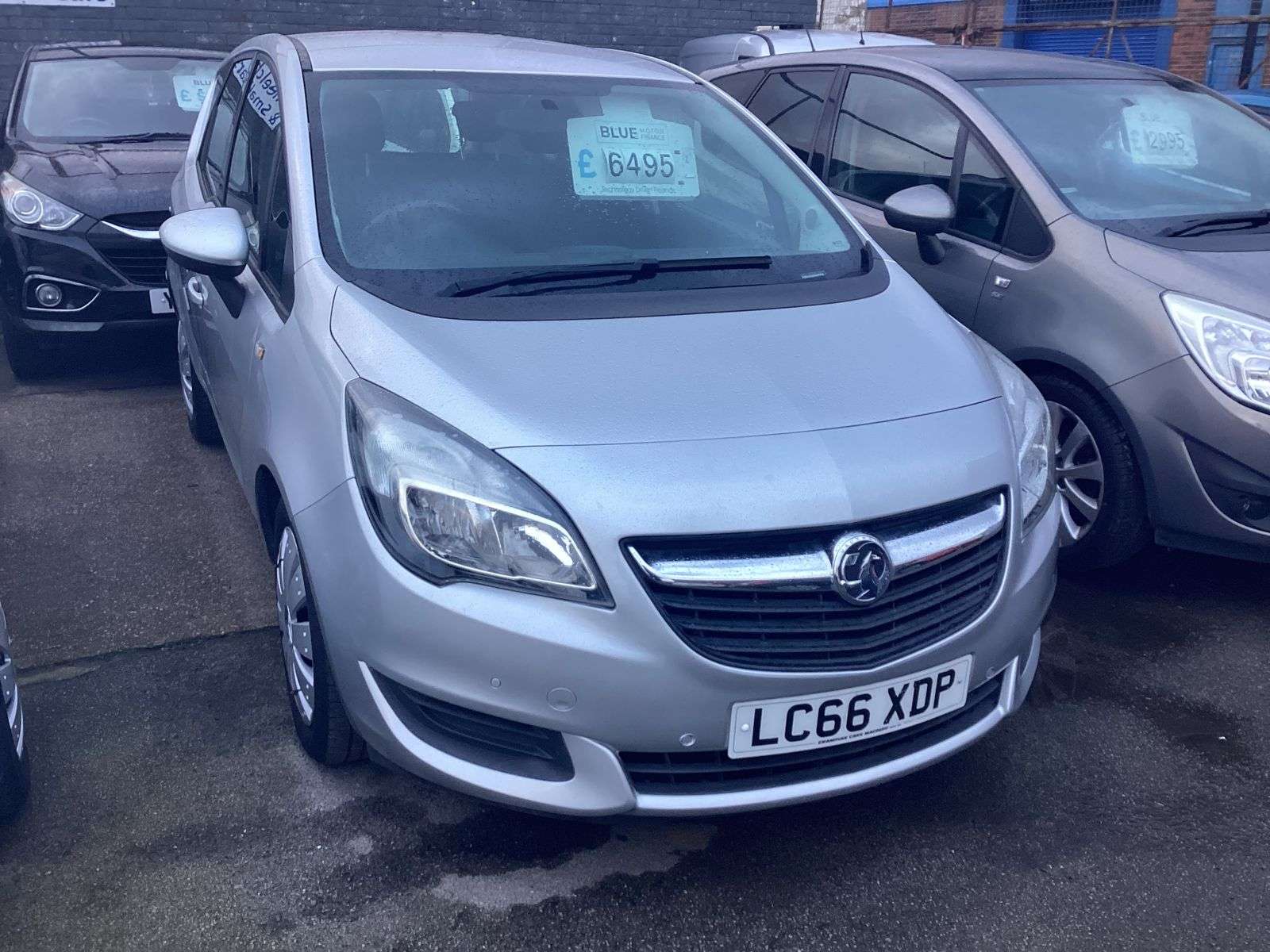 A 2016 VAUXHALL MERIVA 1.4L Club T Auto MPV 5dr Petrol Automatic Euro 6 (118 bhp) A 2016 VAUXHALL MERIVA 1.4L Club T Auto MPV 5dr Petrol Automatic Euro 6 (118 bhp)