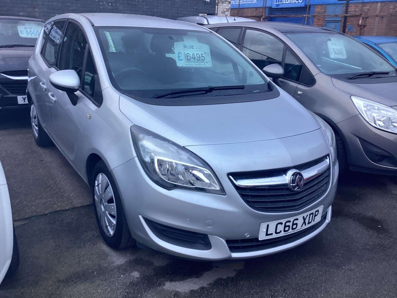 A 2016 VAUXHALL MERIVA 1.4L Club T Auto MPV 5dr Petrol Automatic Euro 6 (118 bhp) A 2016 VAUXHALL MERIVA 1.4L Club T Auto MPV 5dr Petrol Automatic Euro 6 (118 bhp)