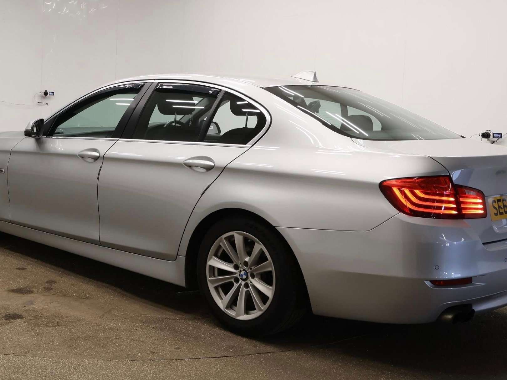 A 2015 BMW 5 SERIES 2.0 520d SE Saloon 4dr Diesel Auto Euro 6 (s/s) (190 ps) A 2015 BMW 5 SERIES 2.0 520d SE Saloon 4dr Diesel Auto Euro 6 (s/s) (190 ps)
