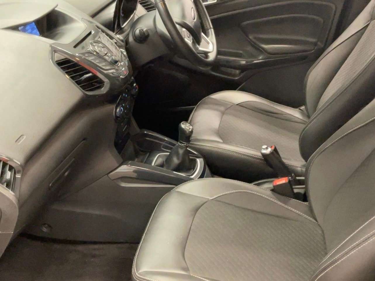 2017 FORD ECOSPORT 2017 FORD ECOSPORT