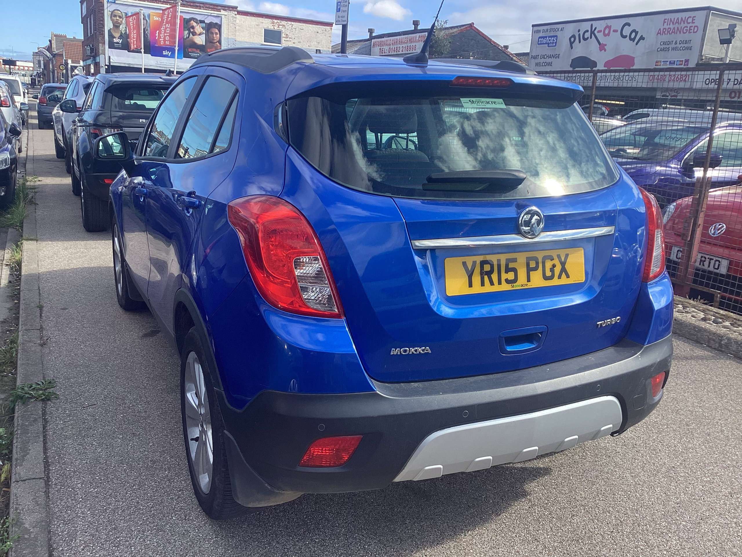 A 2015 VAUXHALL MOKKA 1.4i Turbo Exclusiv SUV 5dr Petrol Manual 2WD Euro 6 (s/s) (140 ps) A 2015 VAUXHALL MOKKA 1.4i Turbo Exclusiv SUV 5dr Petrol Manual 2WD Euro 6 (s/s) (140 ps)
