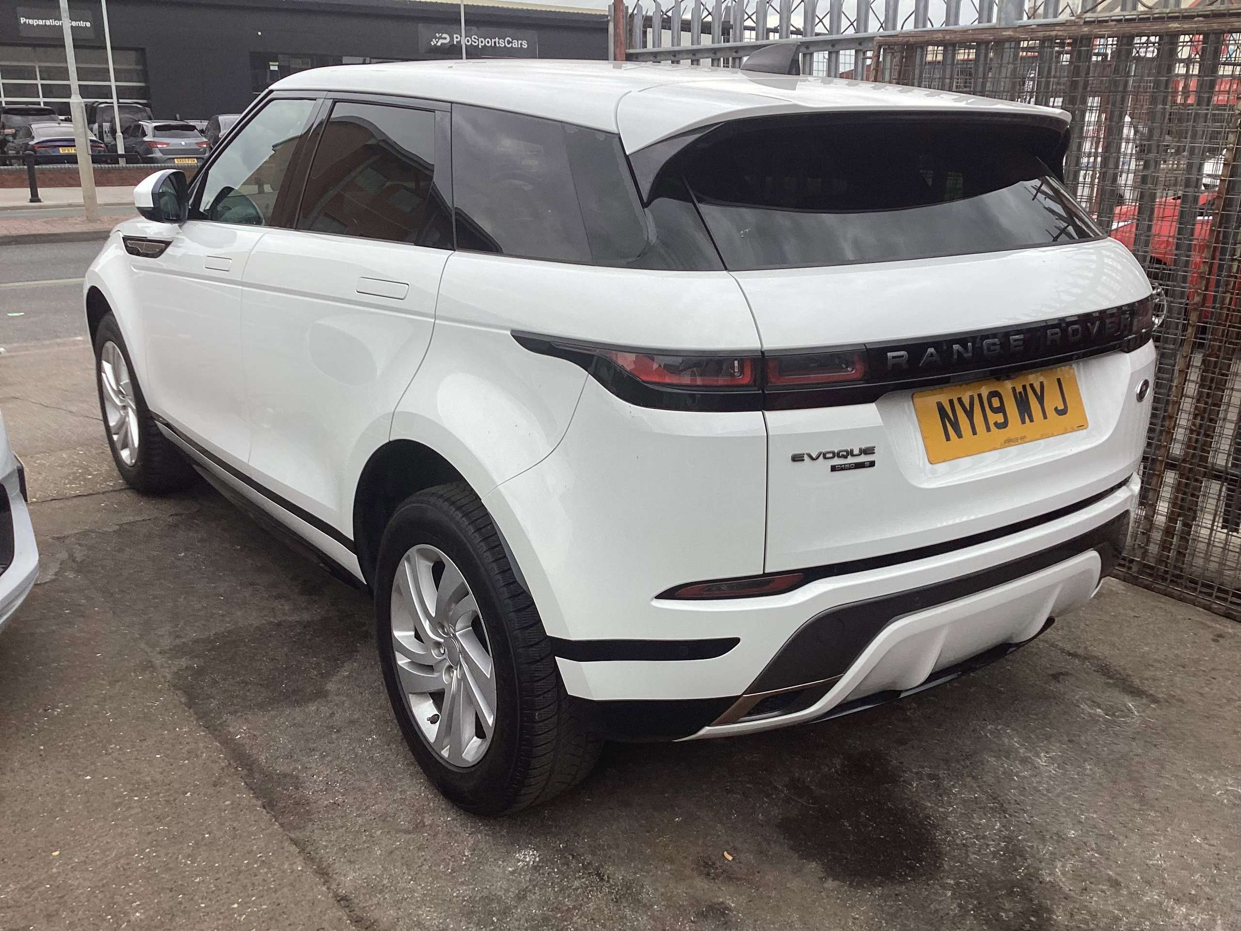 2019 LAND ROVER RANGE ROVER EVOQUE 2019 LAND ROVER RANGE ROVER EVOQUE