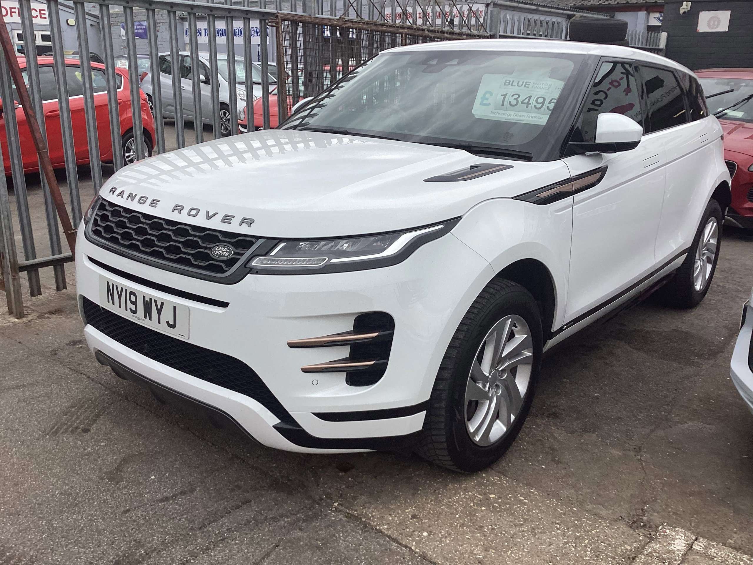 2019 LAND ROVER RANGE ROVER EVOQUE 2019 LAND ROVER RANGE ROVER EVOQUE