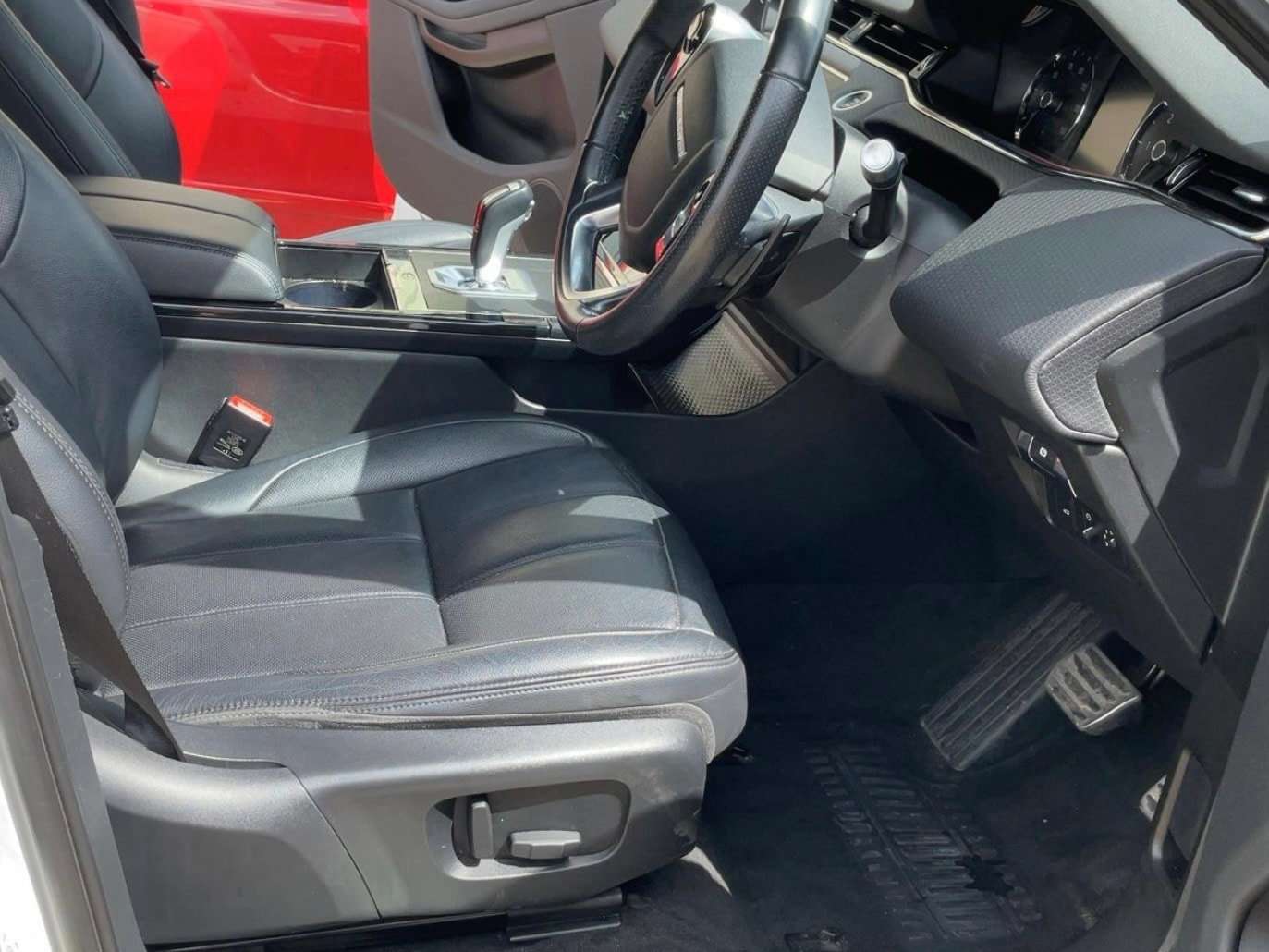 2019 LAND ROVER RANGE ROVER EVOQUE 2019 LAND ROVER RANGE ROVER EVOQUE