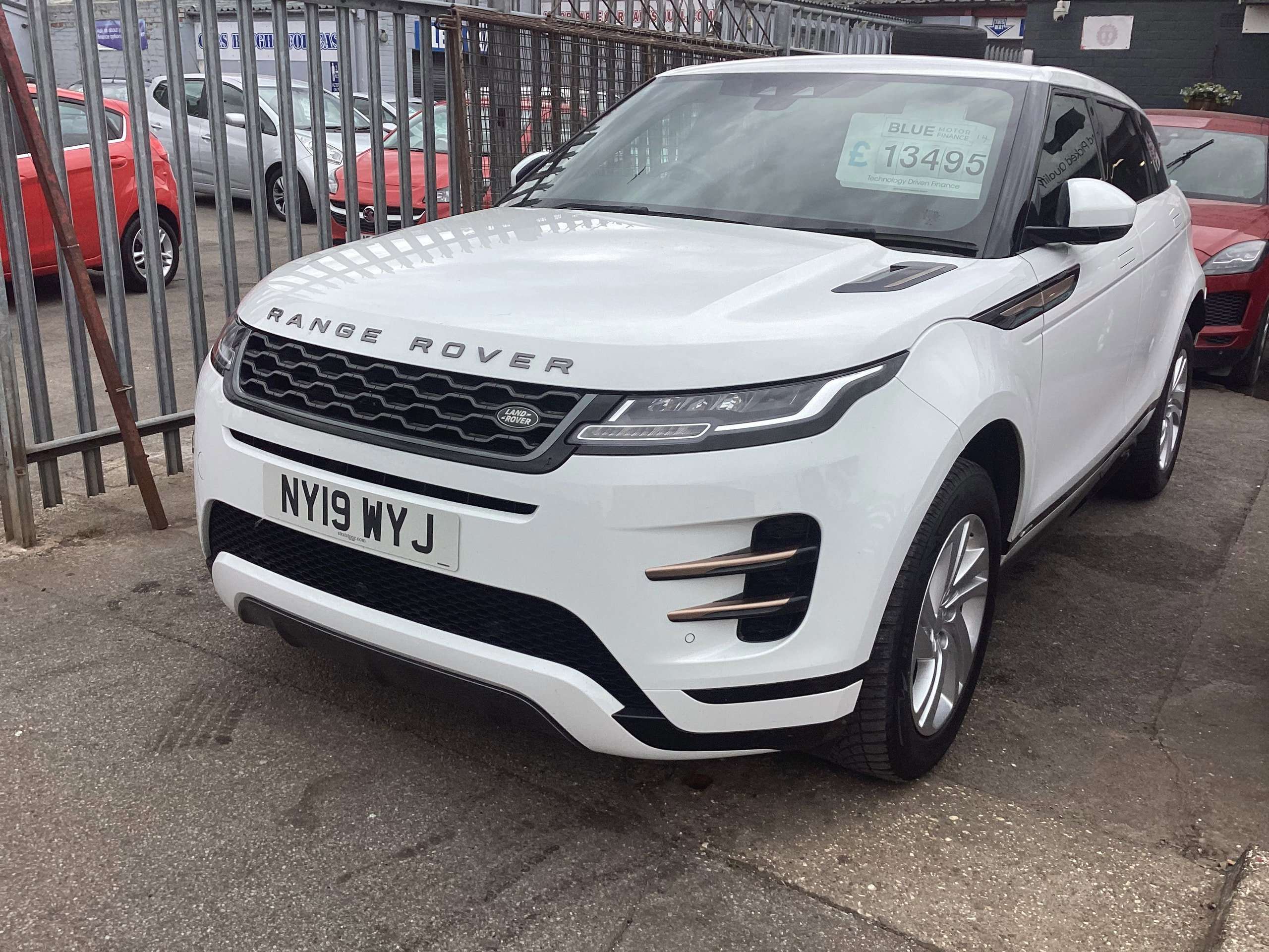2019 LAND ROVER RANGE ROVER EVOQUE 2019 LAND ROVER RANGE ROVER EVOQUE