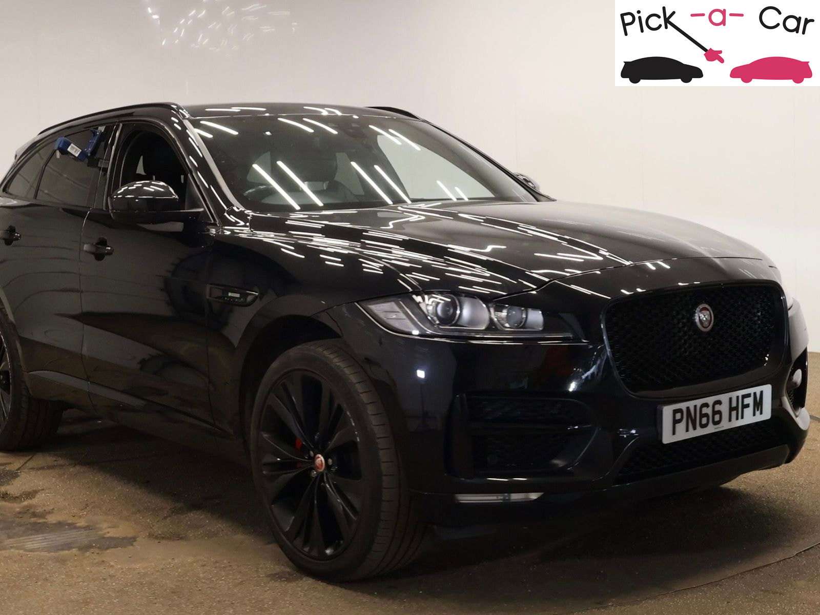 A 2016 JAGUAR F-PACE 2.0 D180 R-Sport SUV 5dr Diesel Auto AWD Euro 6 (s/s) (180 ps) A 2016 JAGUAR F-PACE 2.0 D180 R-Sport SUV 5dr Diesel Auto AWD Euro 6 (s/s) (180 ps)