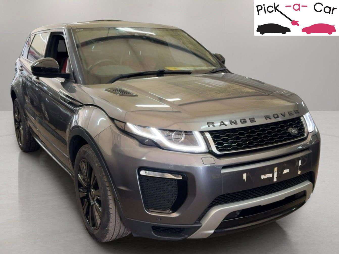 A 2017 LAND ROVER RANGE ROVER EVOQUE 2.0 TD4 HSE Dynamic SUV 5dr Diesel Manual 4WD Euro 6 (s/s) (180 ps) A 2017 LAND ROVER RANGE ROVER EVOQUE 2.0 TD4 HSE Dynamic SUV 5dr Diesel Manual 4WD Euro 6 (s/s) (180 ps)