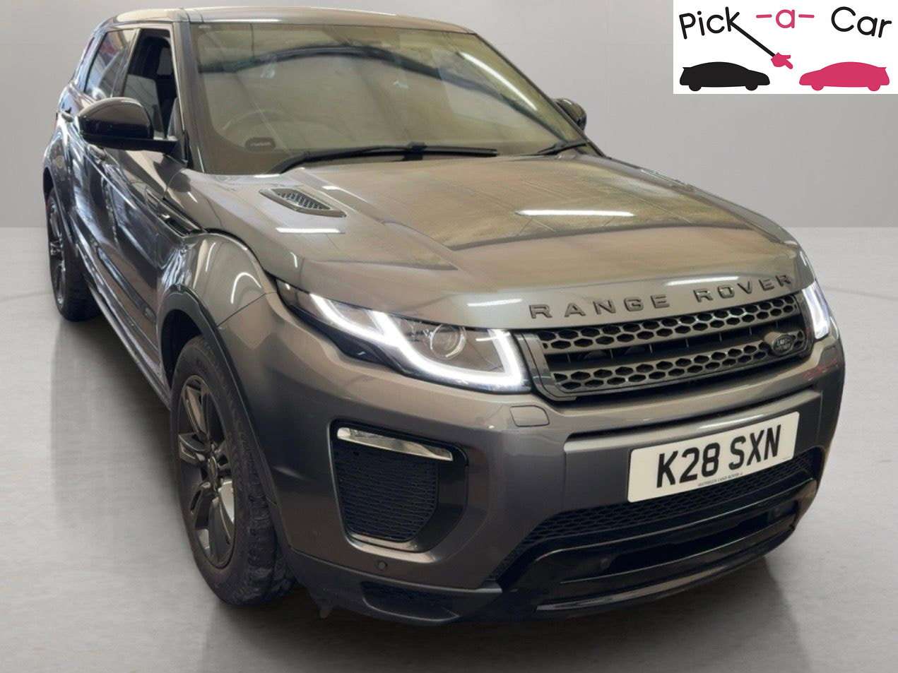 A 2018 LAND ROVER RANGE ROVER EVOQUE 2.0 TD4 Landmark SUV 5dr Diesel Auto 4WD Euro 6 (s/s) (180 ps) A 2018 LAND ROVER RANGE ROVER EVOQUE 2.0 TD4 Landmark SUV 5dr Diesel Auto 4WD Euro 6 (s/s) (180 ps)