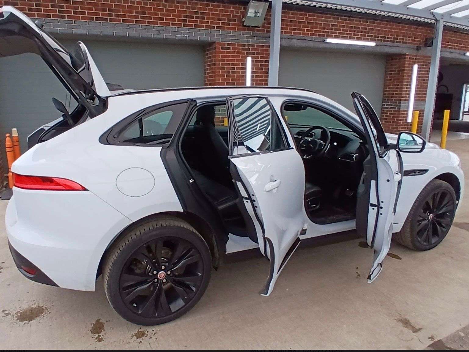 2020 JAGUAR F-PACE 2020 JAGUAR F-PACE