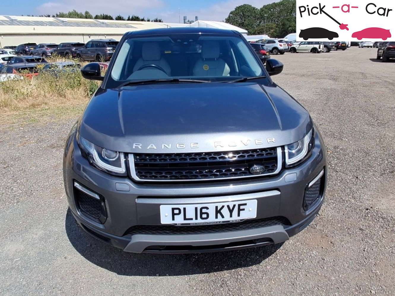 A 2016 LAND ROVER RANGE ROVER EVOQUE 2.0 TD4 SE Tech SUV 5dr Diesel Auto 4WD Euro 6 (s/s) (180 ps) A 2016 LAND ROVER RANGE ROVER EVOQUE 2.0 TD4 SE Tech SUV 5dr Diesel Auto 4WD Euro 6 (s/s) (180 ps)