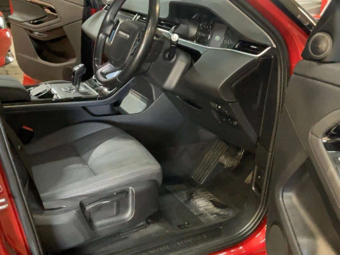2019 LAND ROVER RANGE ROVER EVOQUE 2019 LAND ROVER RANGE ROVER EVOQUE