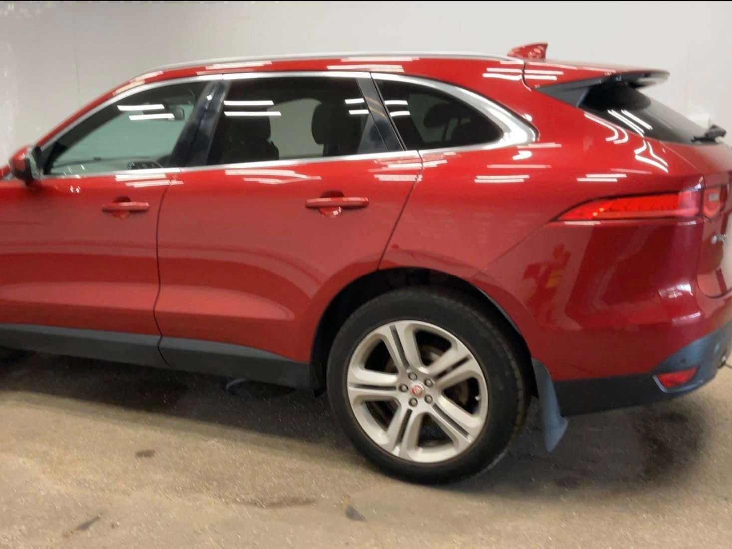 2017 JAGUAR F-PACE 2017 JAGUAR F-PACE