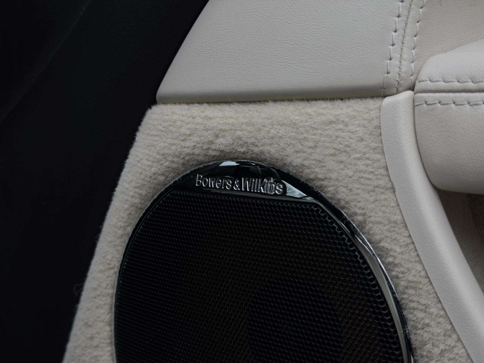 2010 JAGUAR XKR 2010 JAGUAR XKR