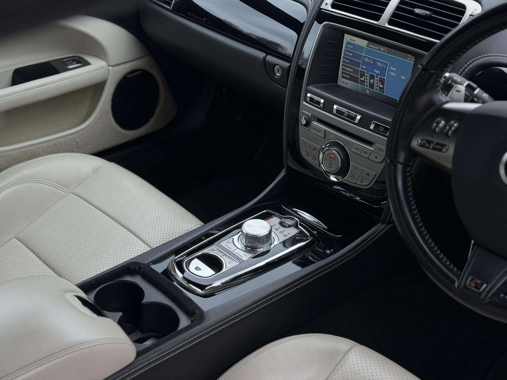 2010 JAGUAR XKR 2010 JAGUAR XKR