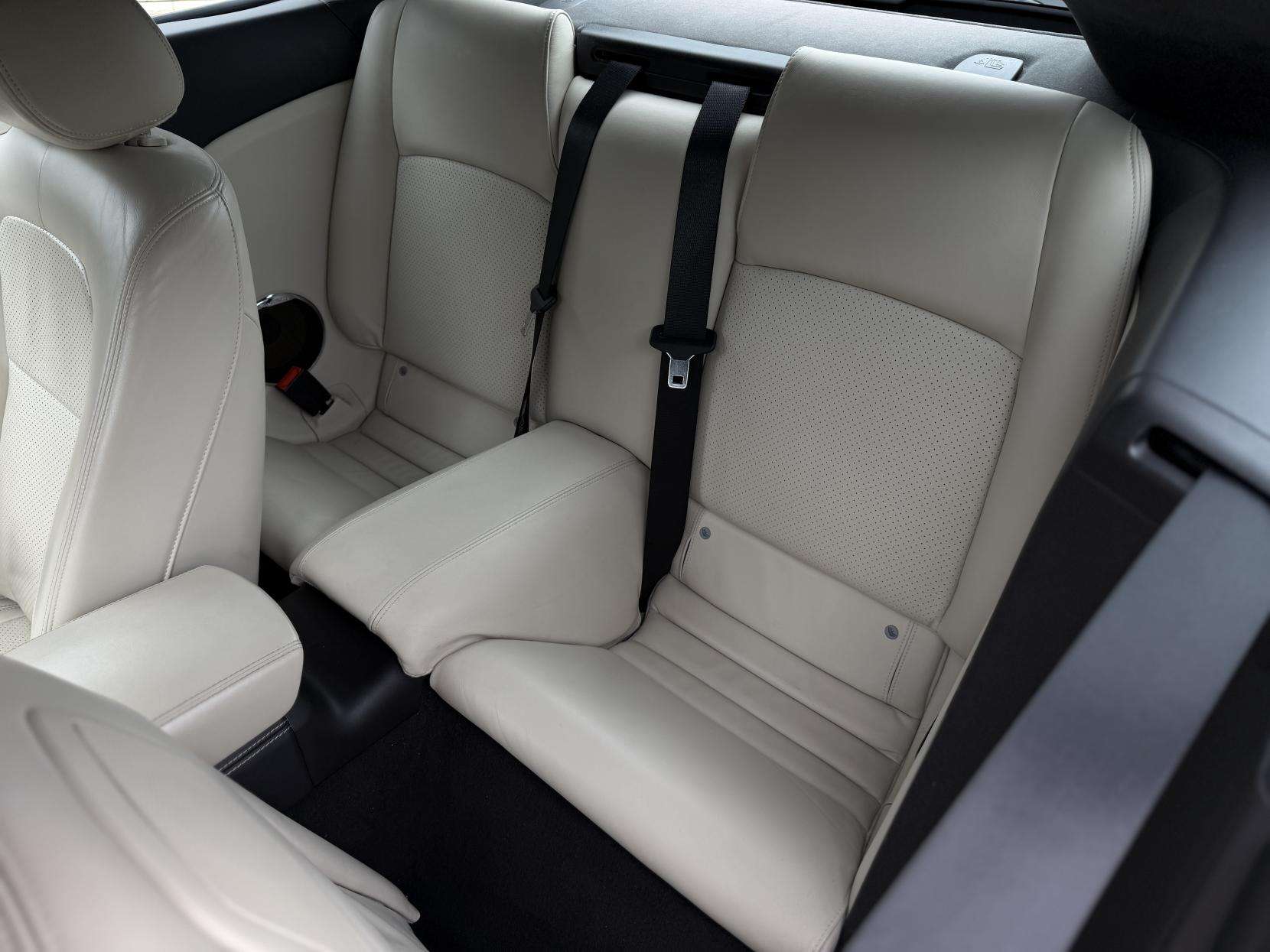 2010 JAGUAR XKR 2010 JAGUAR XKR