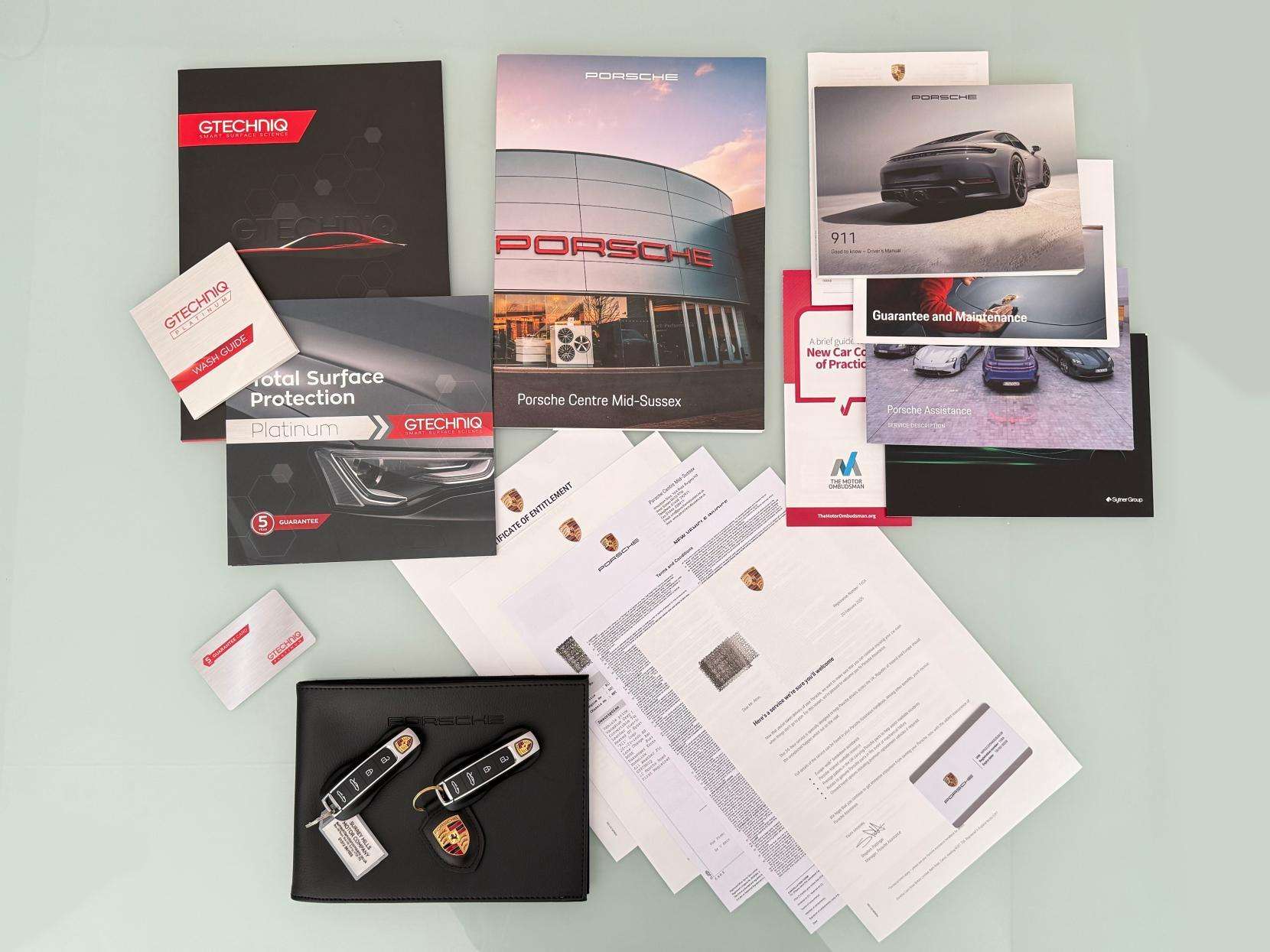 2025 PORSCHE 911 2025 PORSCHE 911