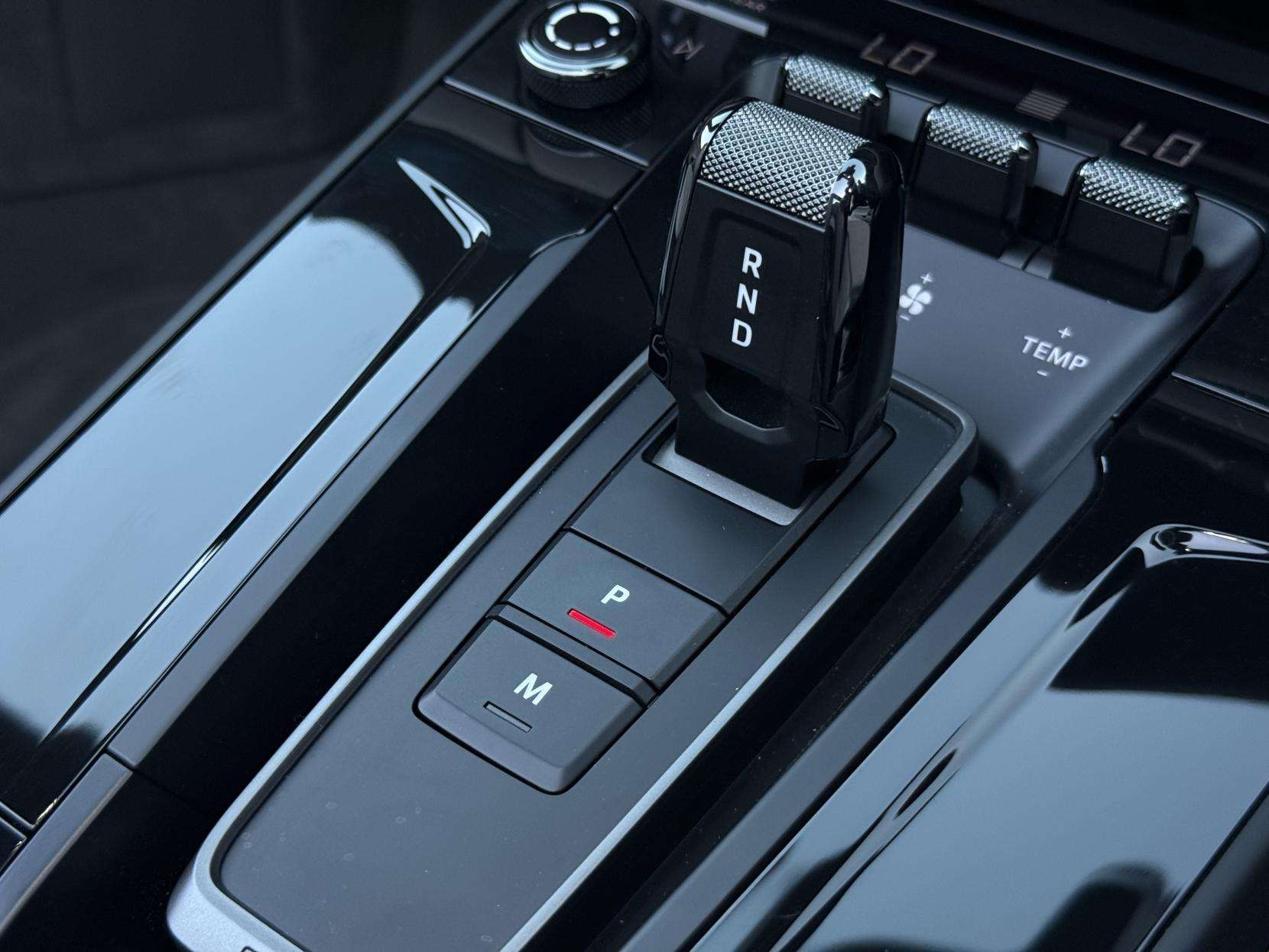 2025 PORSCHE 911 2025 PORSCHE 911