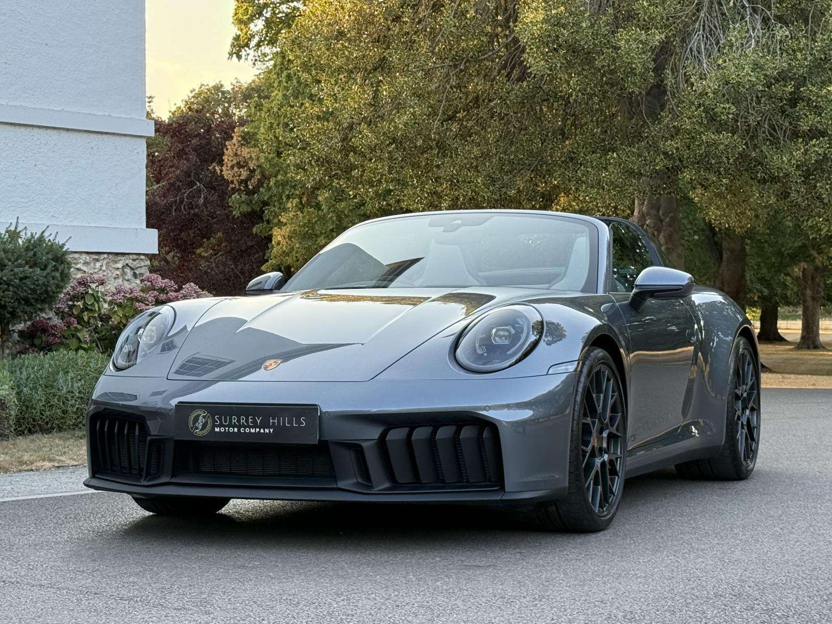 A 2025 PORSCHE 911 3.6 T-Hybrid 992 4 GTS Targa 2dr Petrol Hybrid PDK 4WD Euro 6 (s/s) (541 ps) A 2025 PORSCHE 911 3.6 T-Hybrid 992 4 GTS Targa 2dr Petrol Hybrid PDK 4WD Euro 6 (s/s) (541 ps)