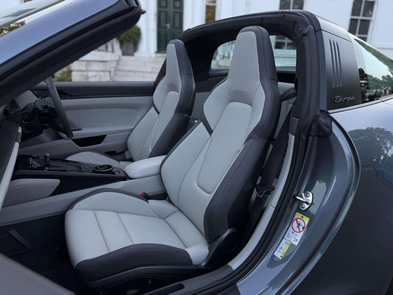 2025 PORSCHE 911 2025 PORSCHE 911