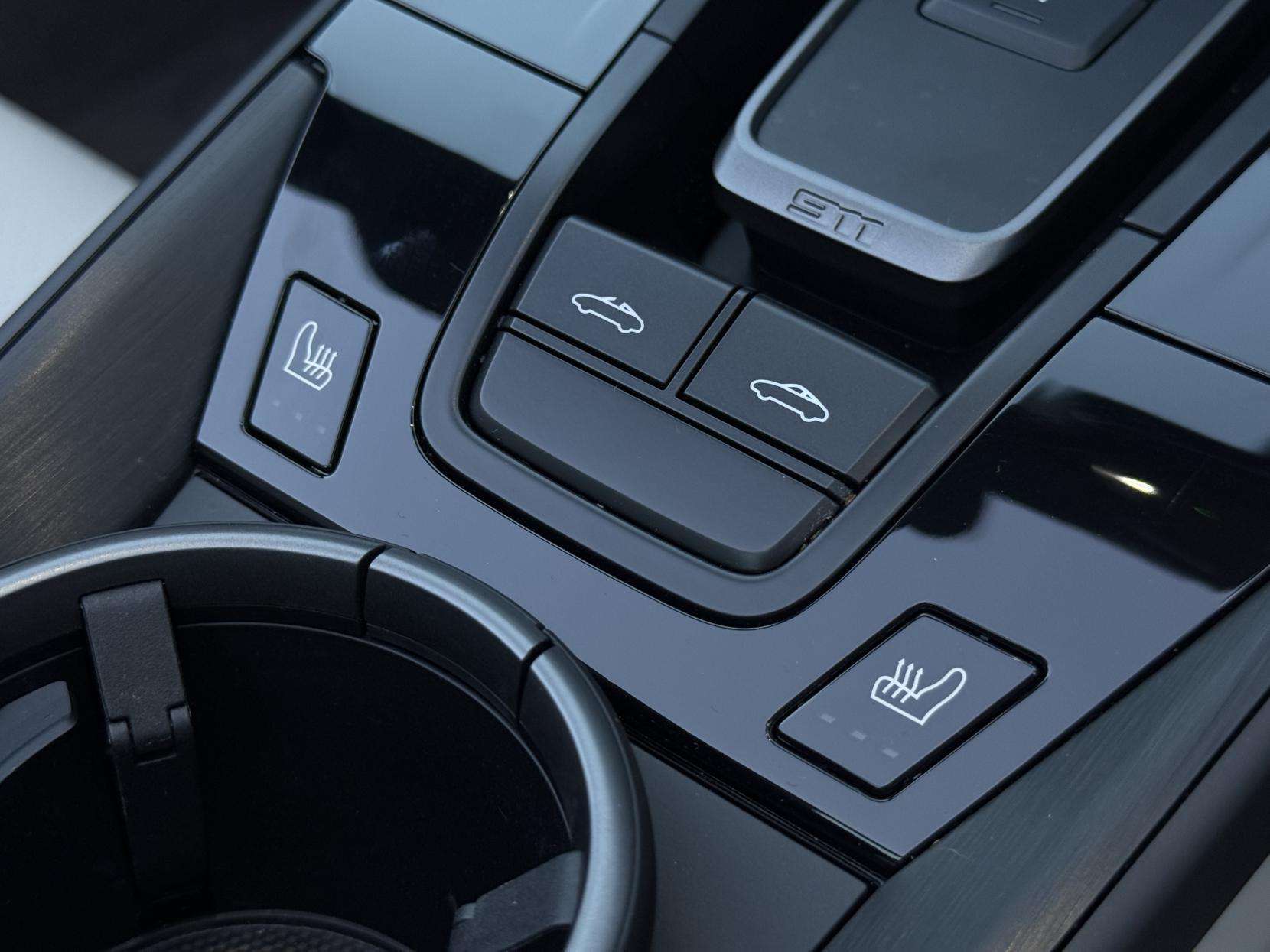 2025 PORSCHE 911 2025 PORSCHE 911
