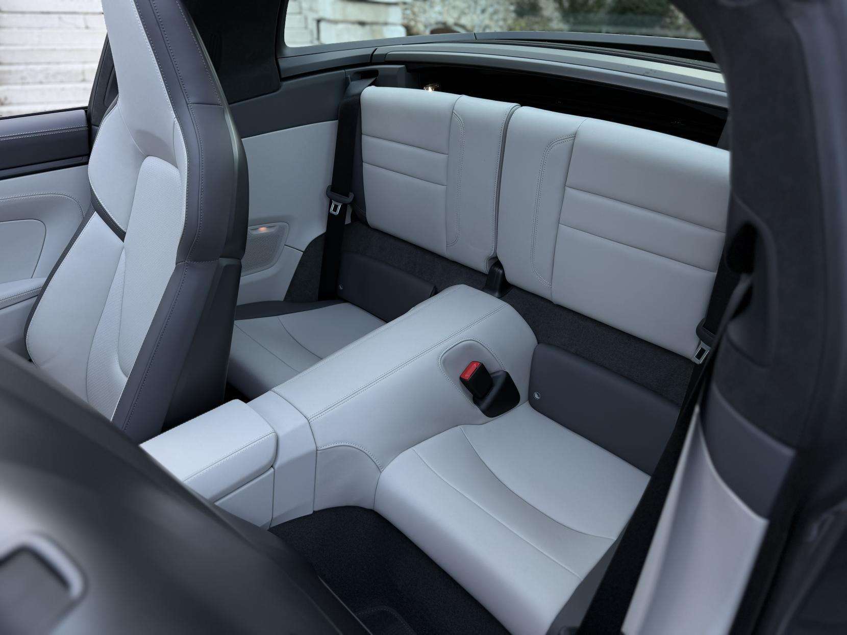 2025 PORSCHE 911 2025 PORSCHE 911