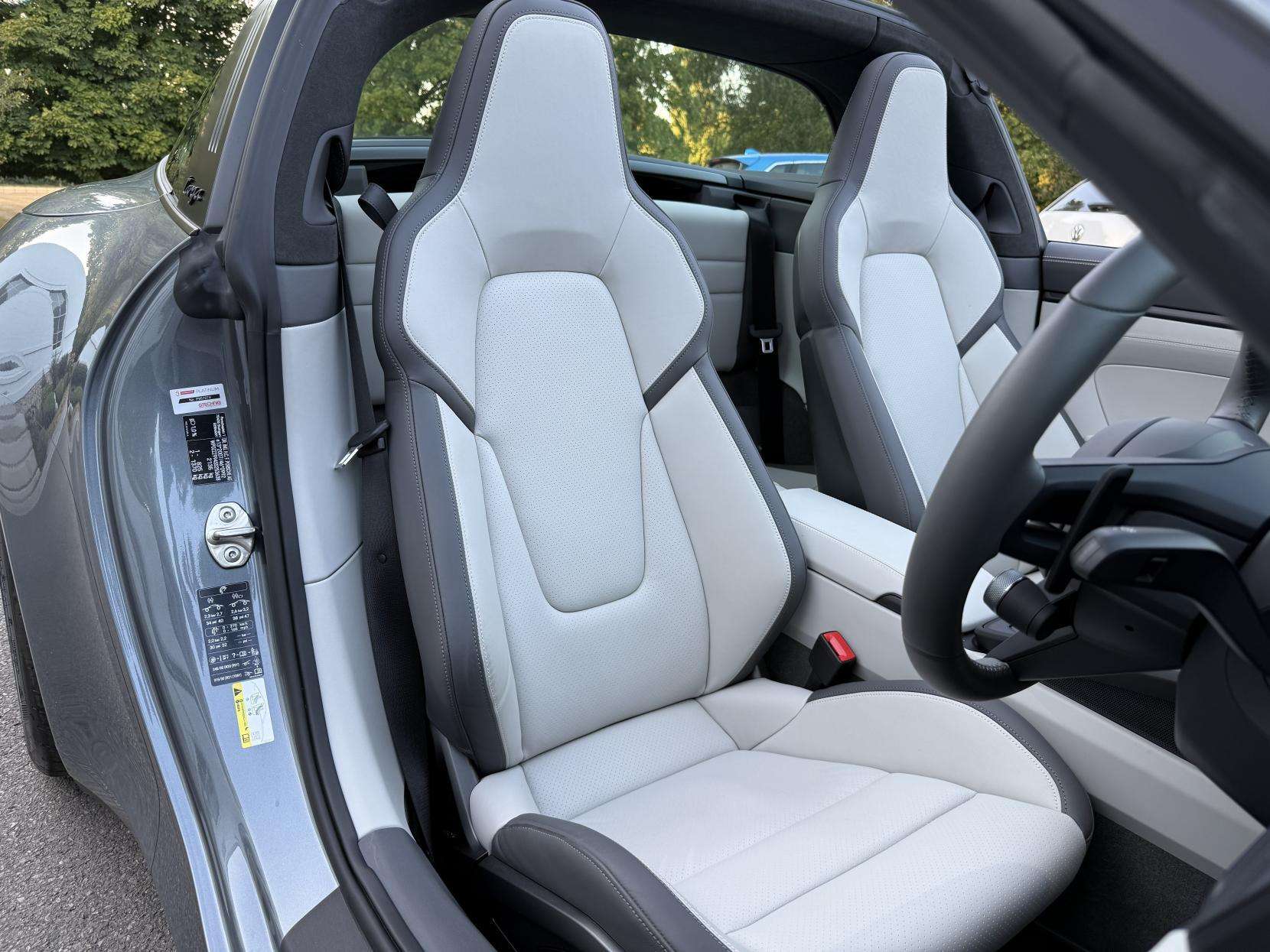 2025 PORSCHE 911 2025 PORSCHE 911