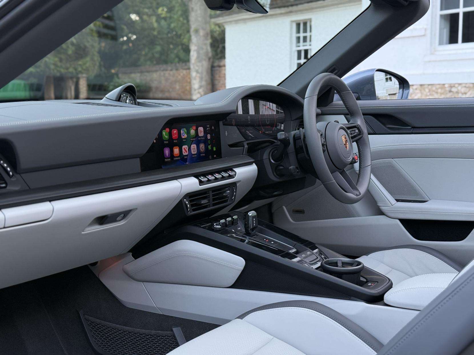 2025 PORSCHE 911 2025 PORSCHE 911