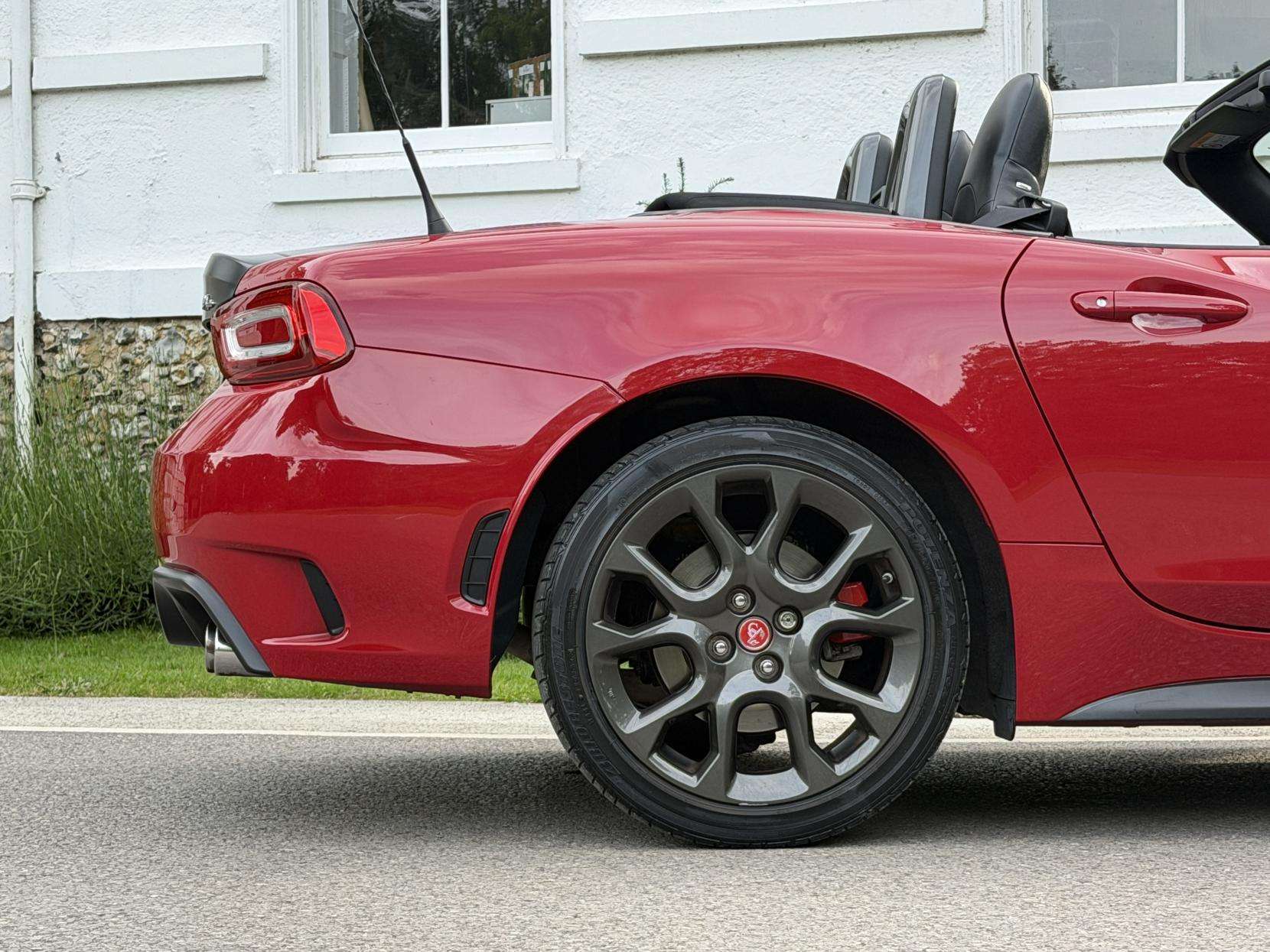 2019 ABARTH 124 SPIDER 2019 ABARTH 124 SPIDER