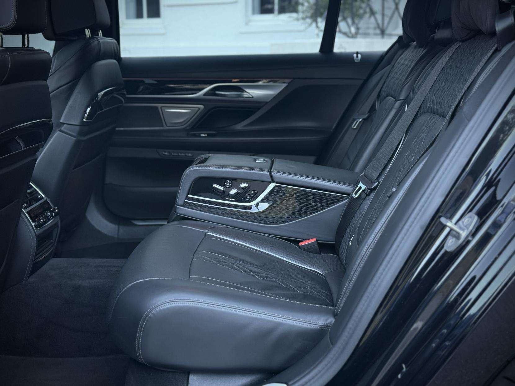 2021 BMW 7 SERIES 2021 BMW 7 SERIES