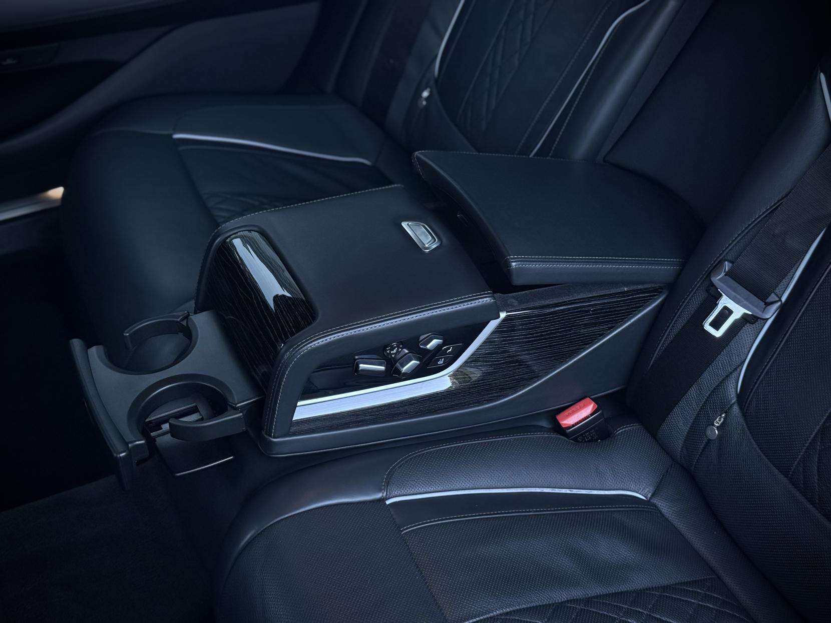 2021 BMW 7 SERIES 2021 BMW 7 SERIES