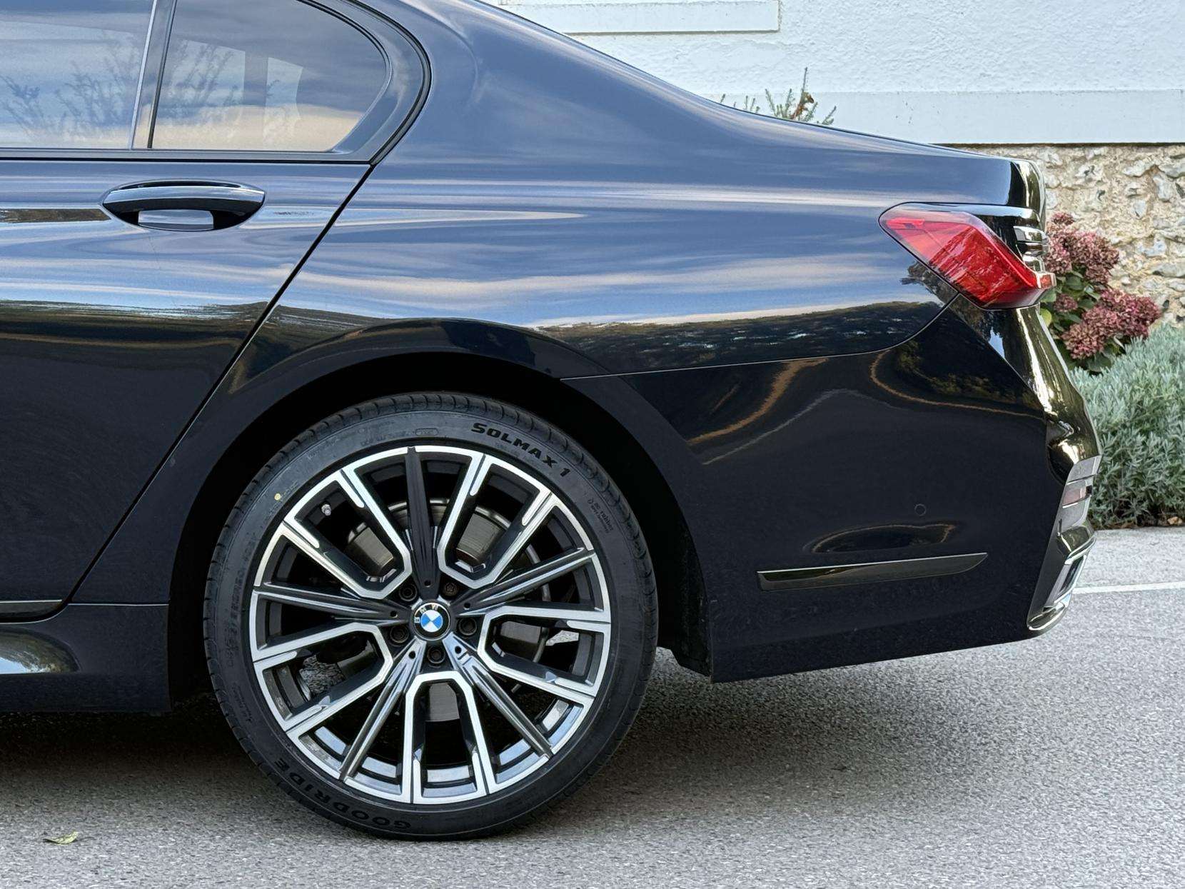 2021 BMW 7 SERIES 2021 BMW 7 SERIES