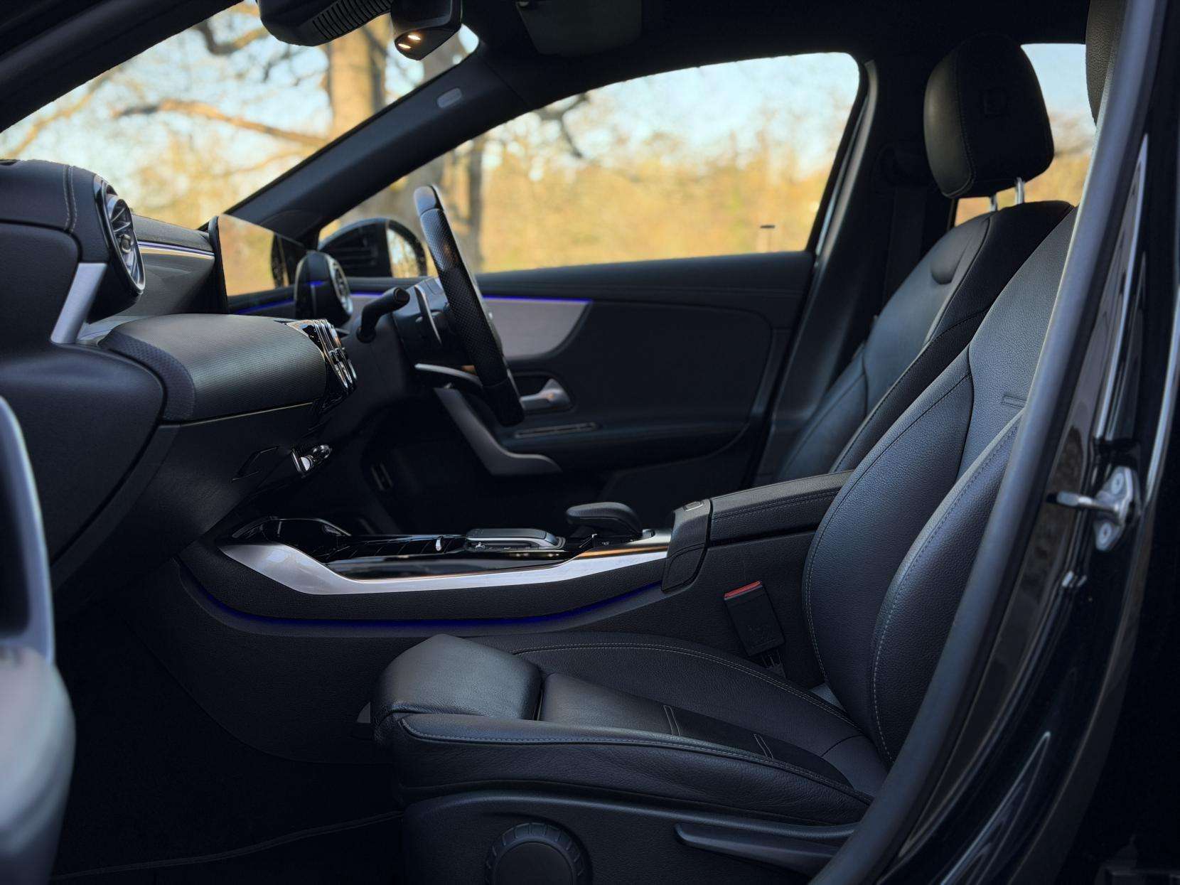 2021 MERCEDES-BENZ A CLASS 2021 MERCEDES-BENZ A CLASS