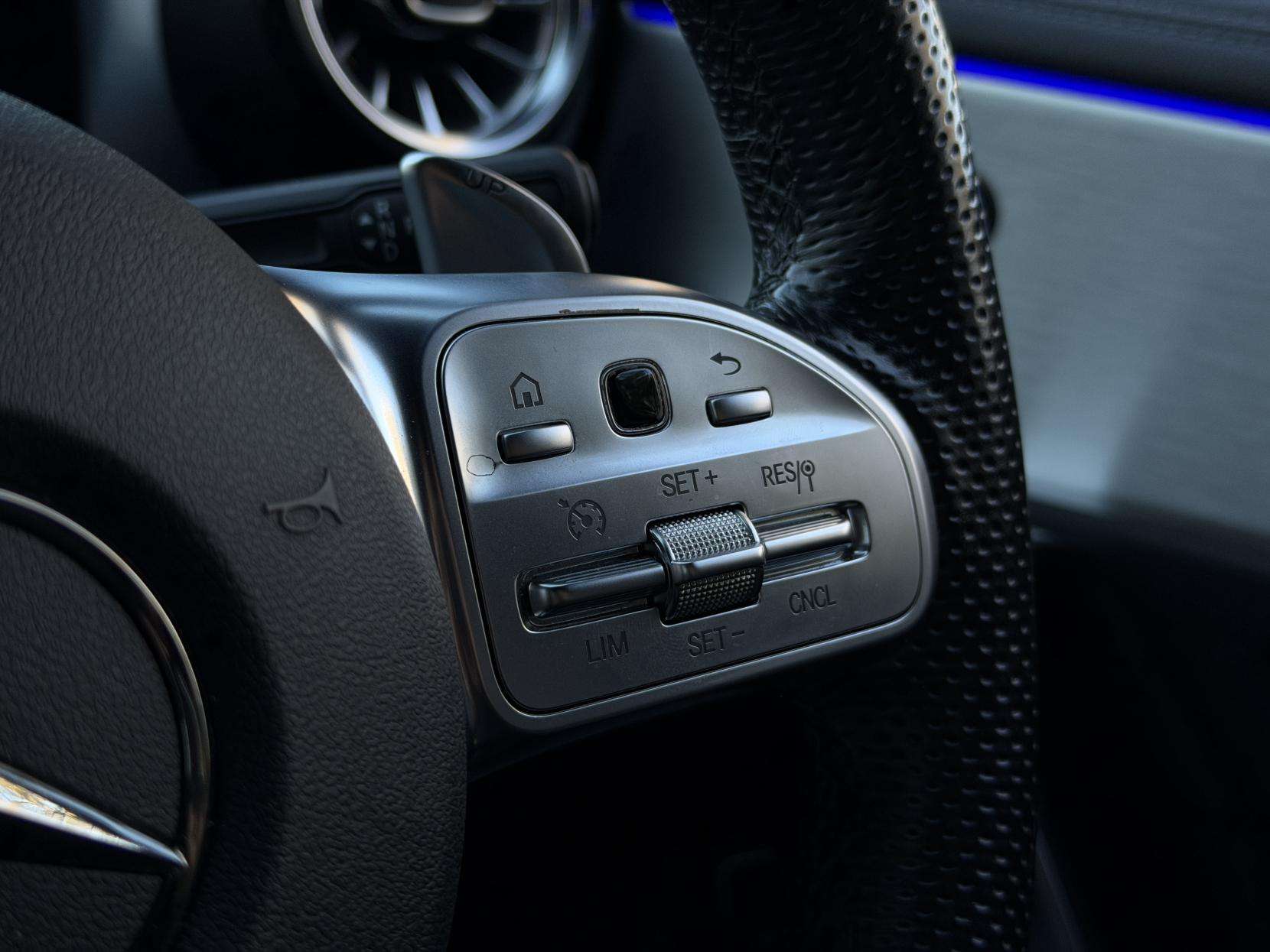 2021 MERCEDES-BENZ A CLASS 2021 MERCEDES-BENZ A CLASS