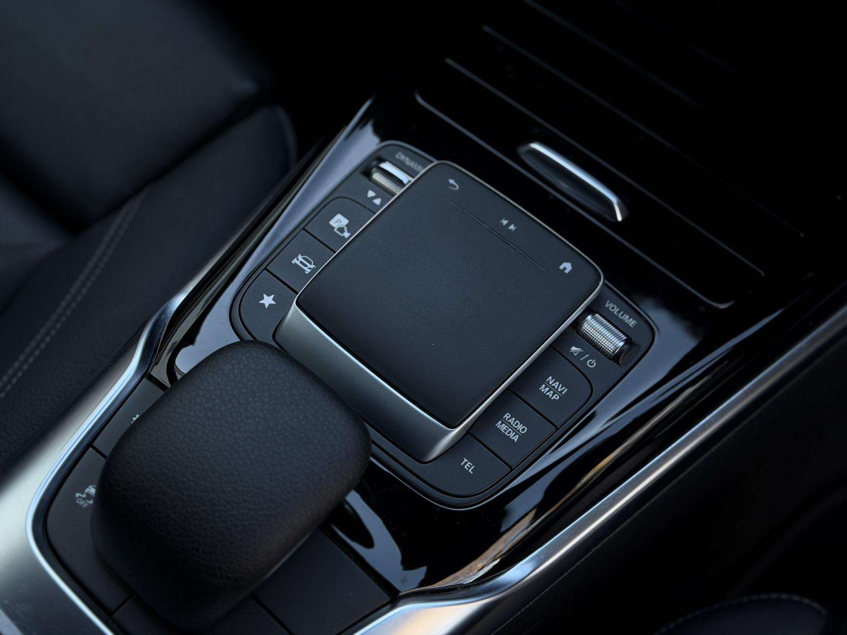 2021 MERCEDES-BENZ A CLASS 2021 MERCEDES-BENZ A CLASS