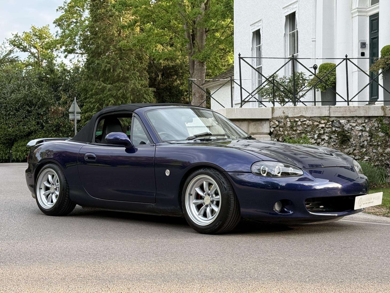 2004 MAZDA MX-5 2004 MAZDA MX-5
