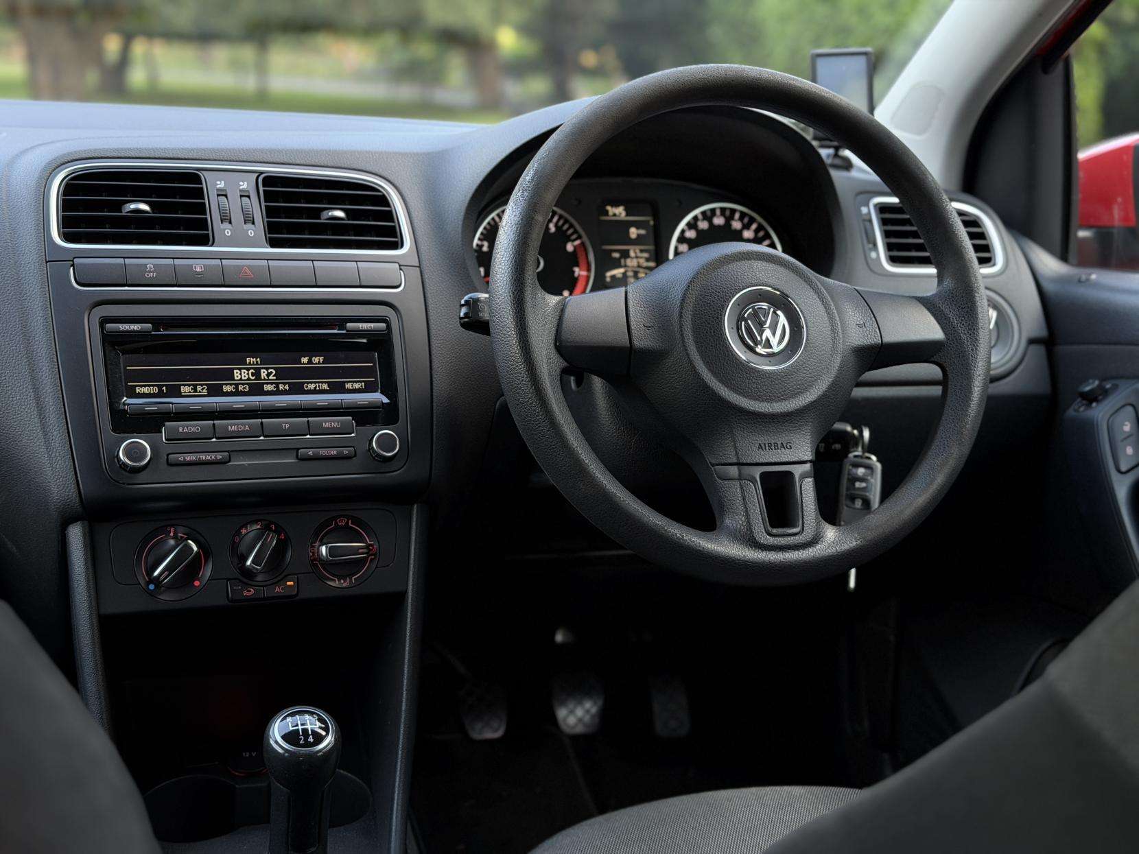2011 VOLKSWAGEN POLO 2011 VOLKSWAGEN POLO