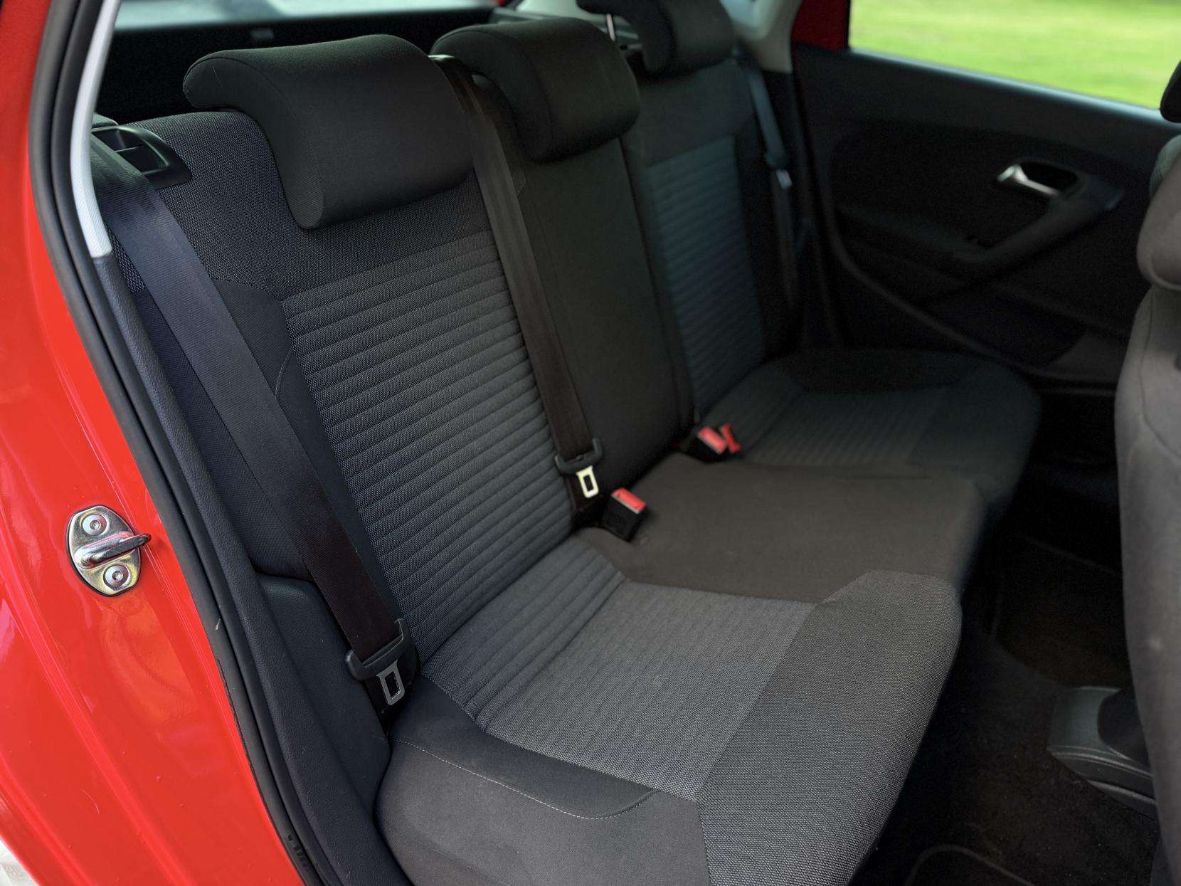 2011 VOLKSWAGEN POLO 2011 VOLKSWAGEN POLO