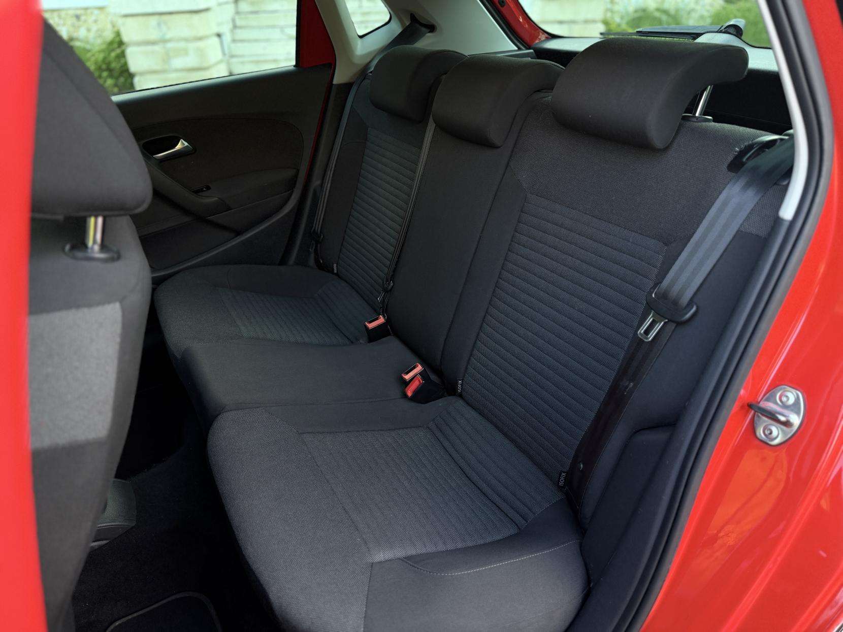 2011 VOLKSWAGEN POLO 2011 VOLKSWAGEN POLO