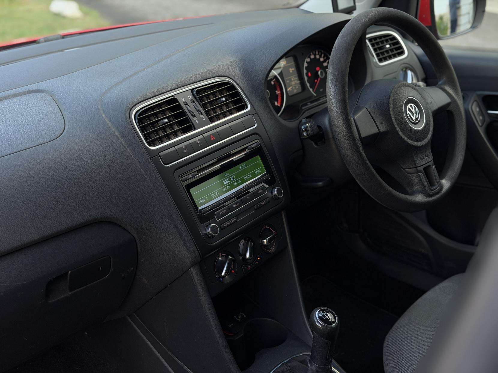 2011 VOLKSWAGEN POLO 2011 VOLKSWAGEN POLO